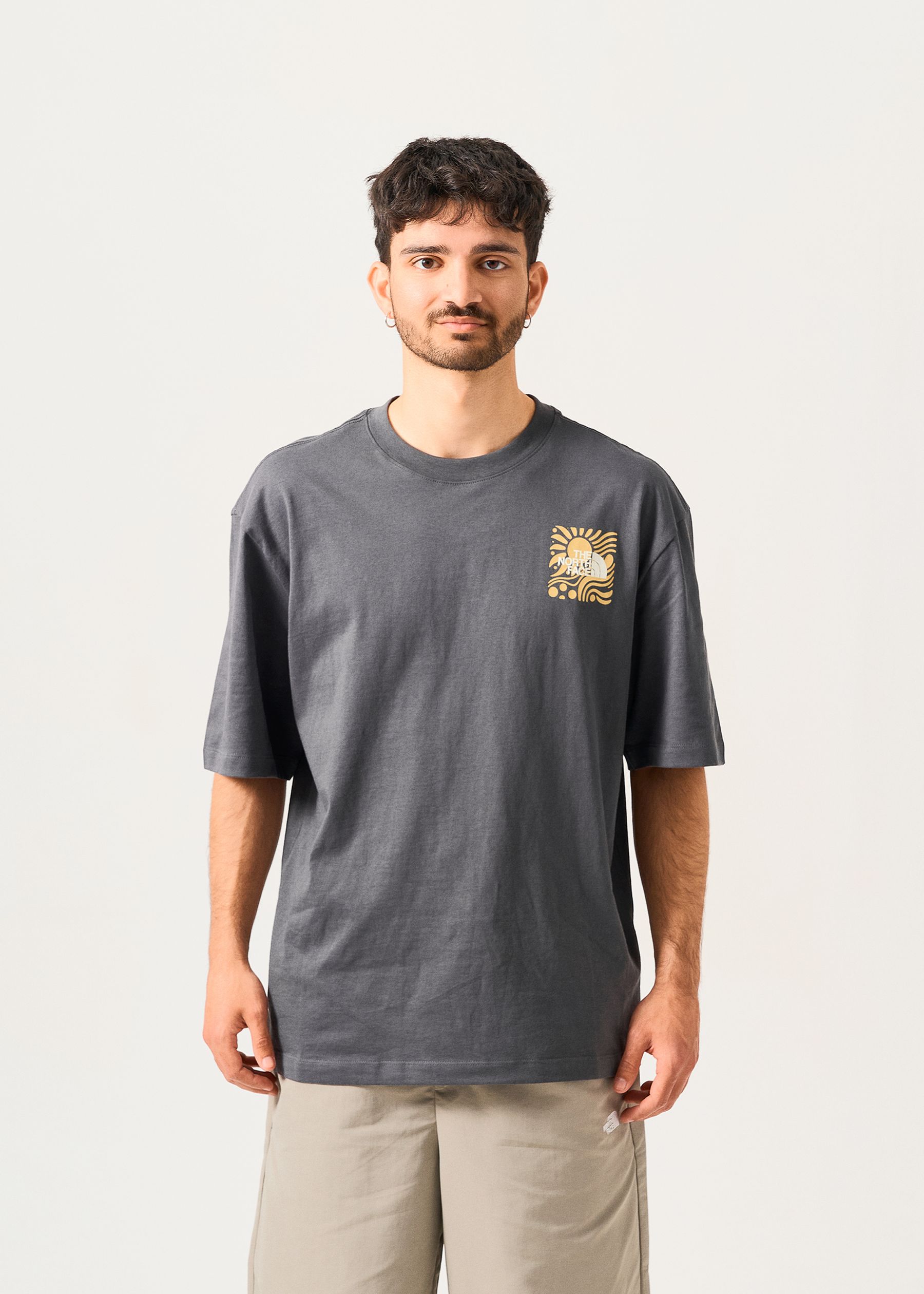 Image - 1 - Sun Oversize Tee