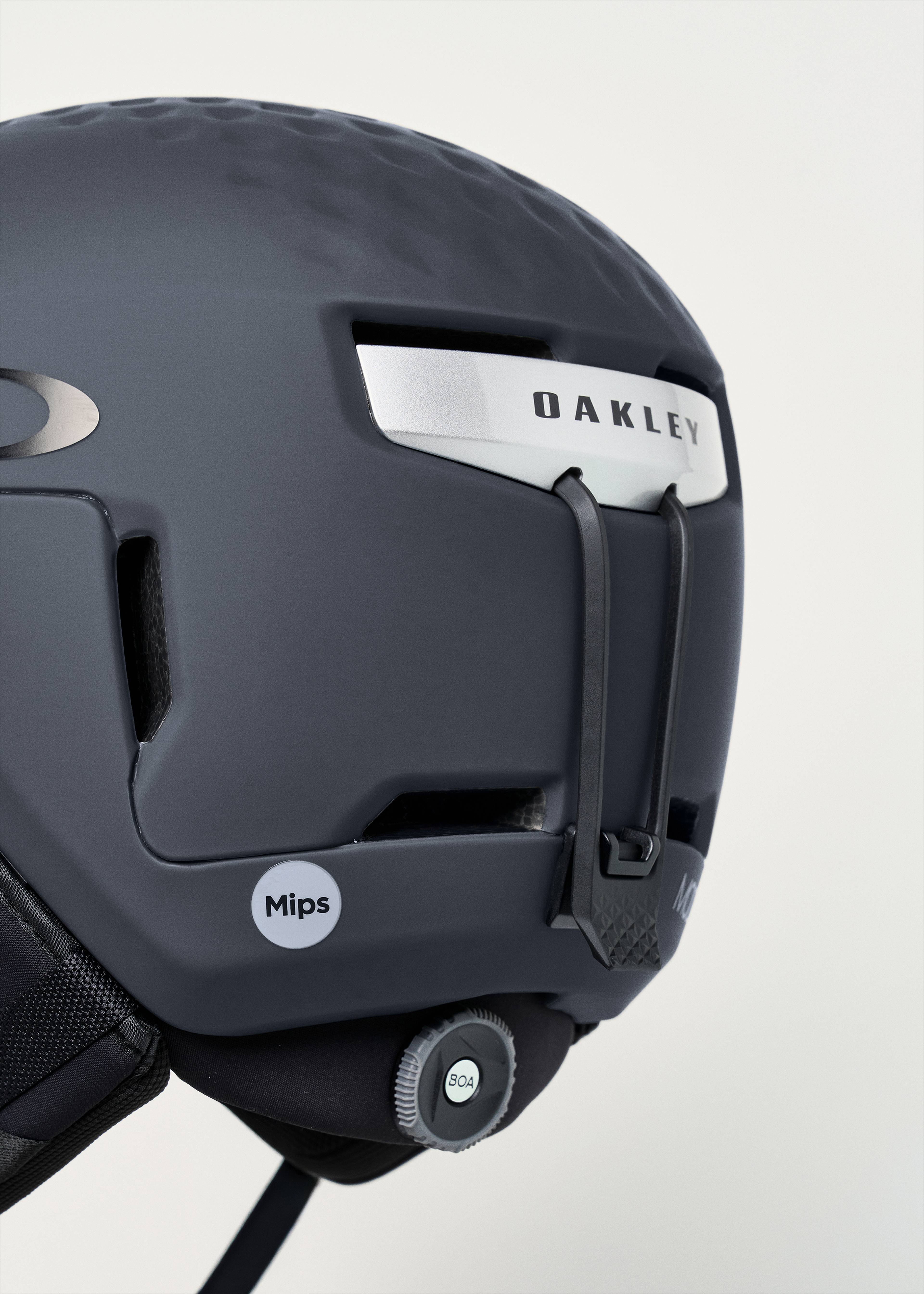 Oakley MOD3 MIPS Helmet