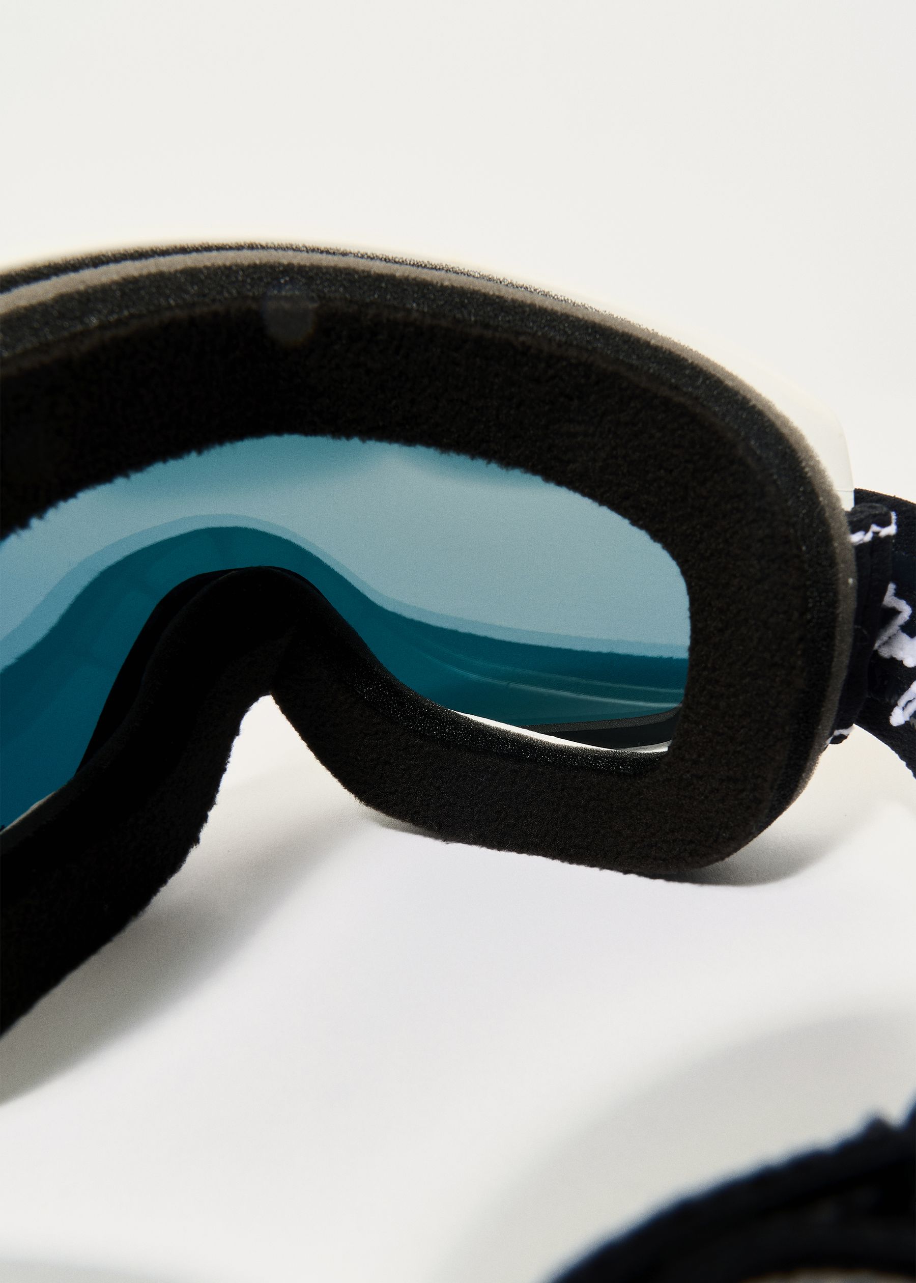 Dragon D1 Mikkel Bang Signature / Lumalens Red Ionized Goggles
