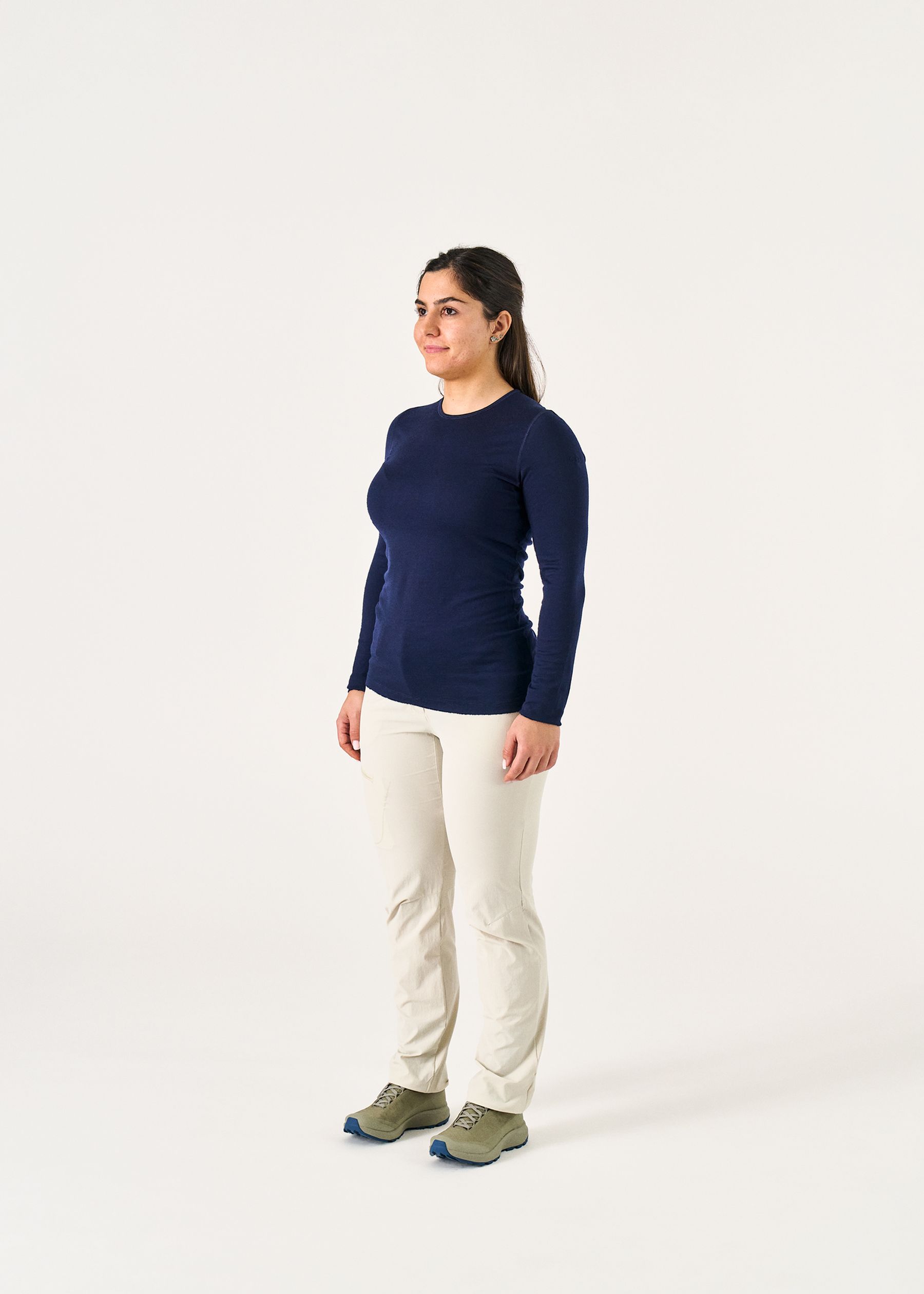 Image - 2 - Bodyfit 200 Oasis Long Sleeved Crew