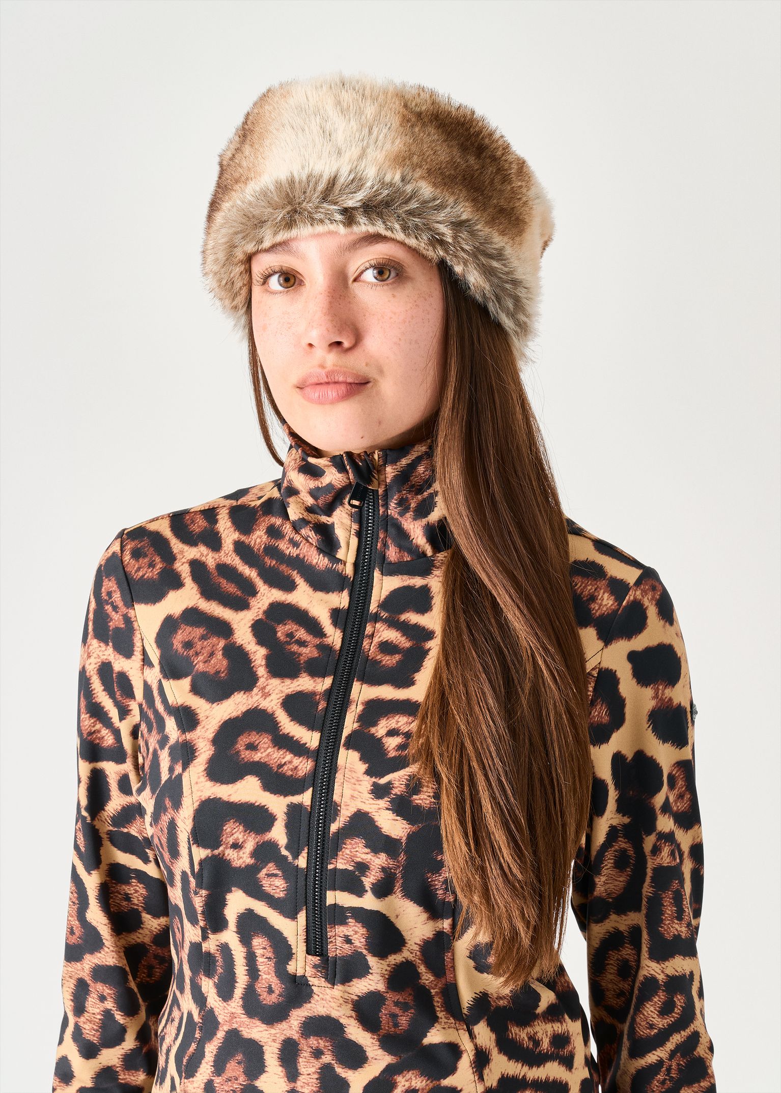 Neck zip