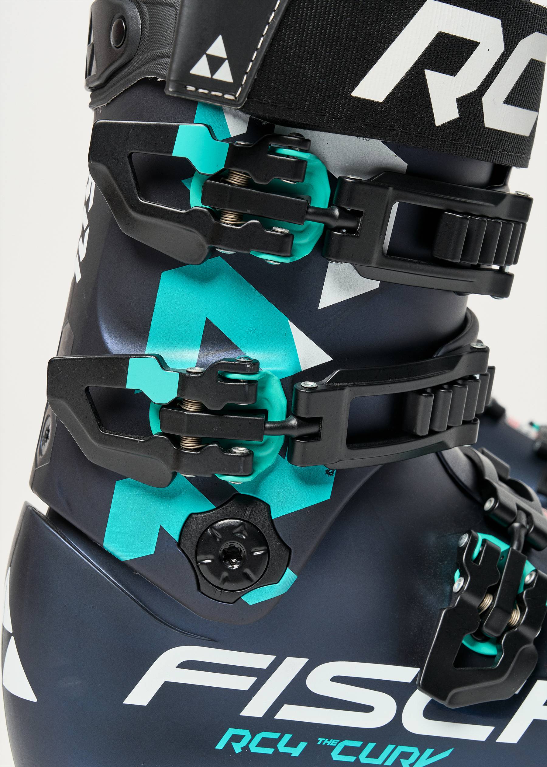 Fischer RC4 The Curv 105 Vacuum Walk Ski Boots 2022
