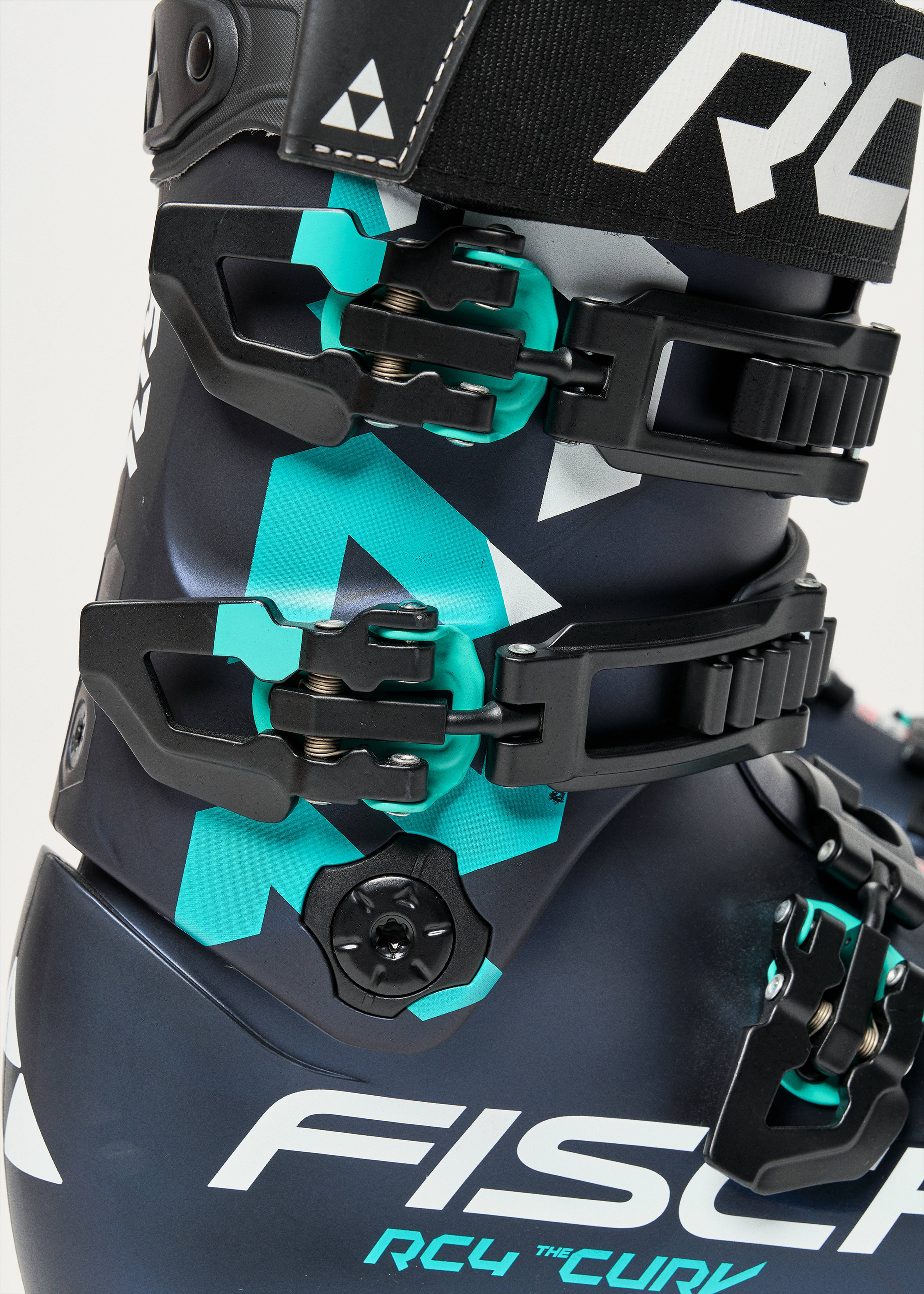 Fischer RC4 The Curv 105 Vacuum Walk Ski Boots 2022