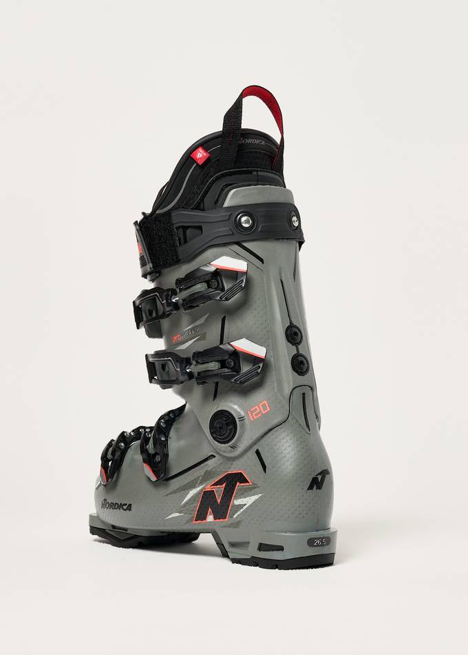 Nordica Dobermann Multigara DC Skis + Comp 13 FDT Bindings