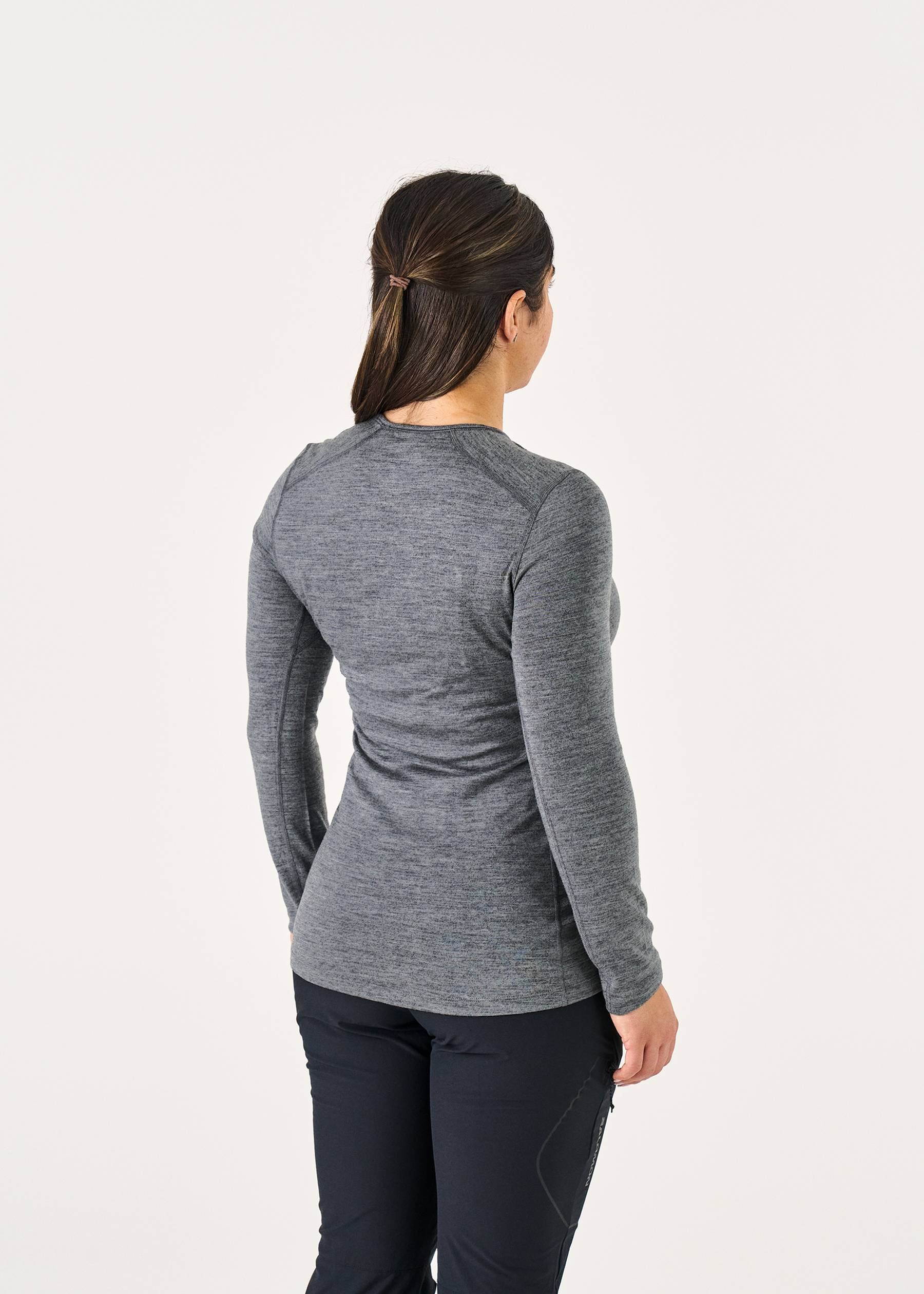 Image - 3 - Bodyfit 200 Oasis Long Sleeved Crew