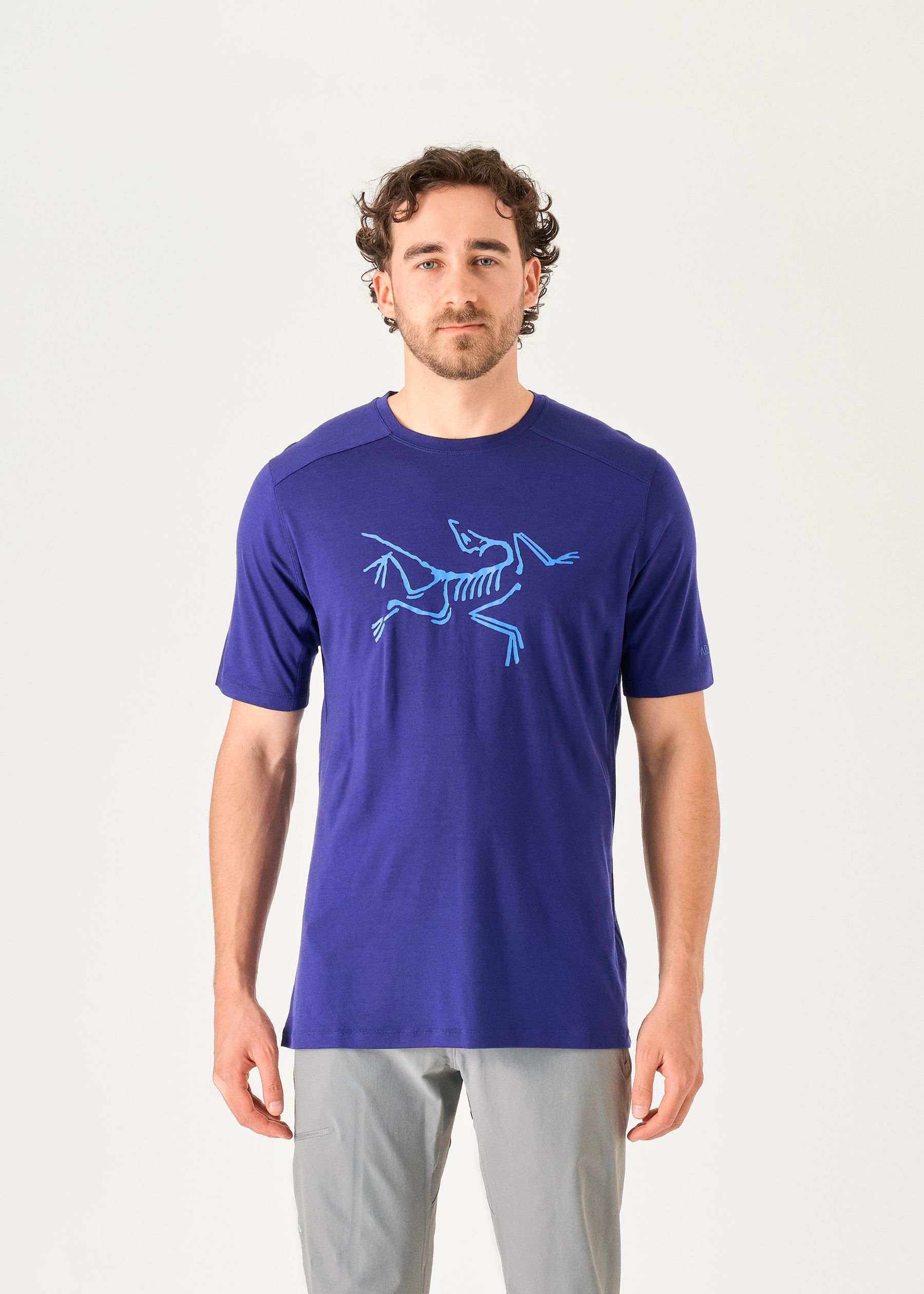 Image - 1 - Ionia Merino Wool Logo Tee