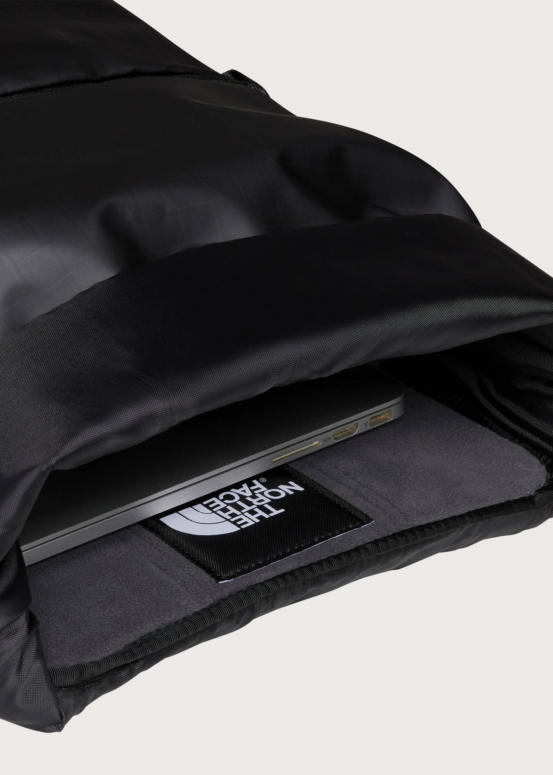 Image - 3 - Base Camp Voyager Rolltop