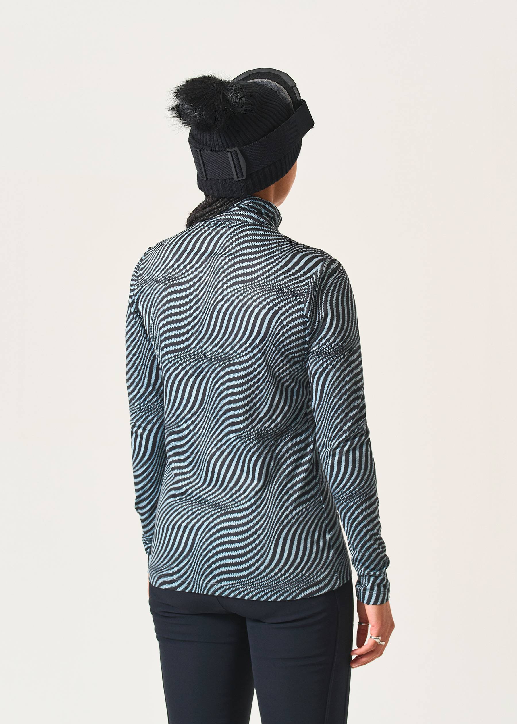 Image - 3 - Wavy Zip Neck