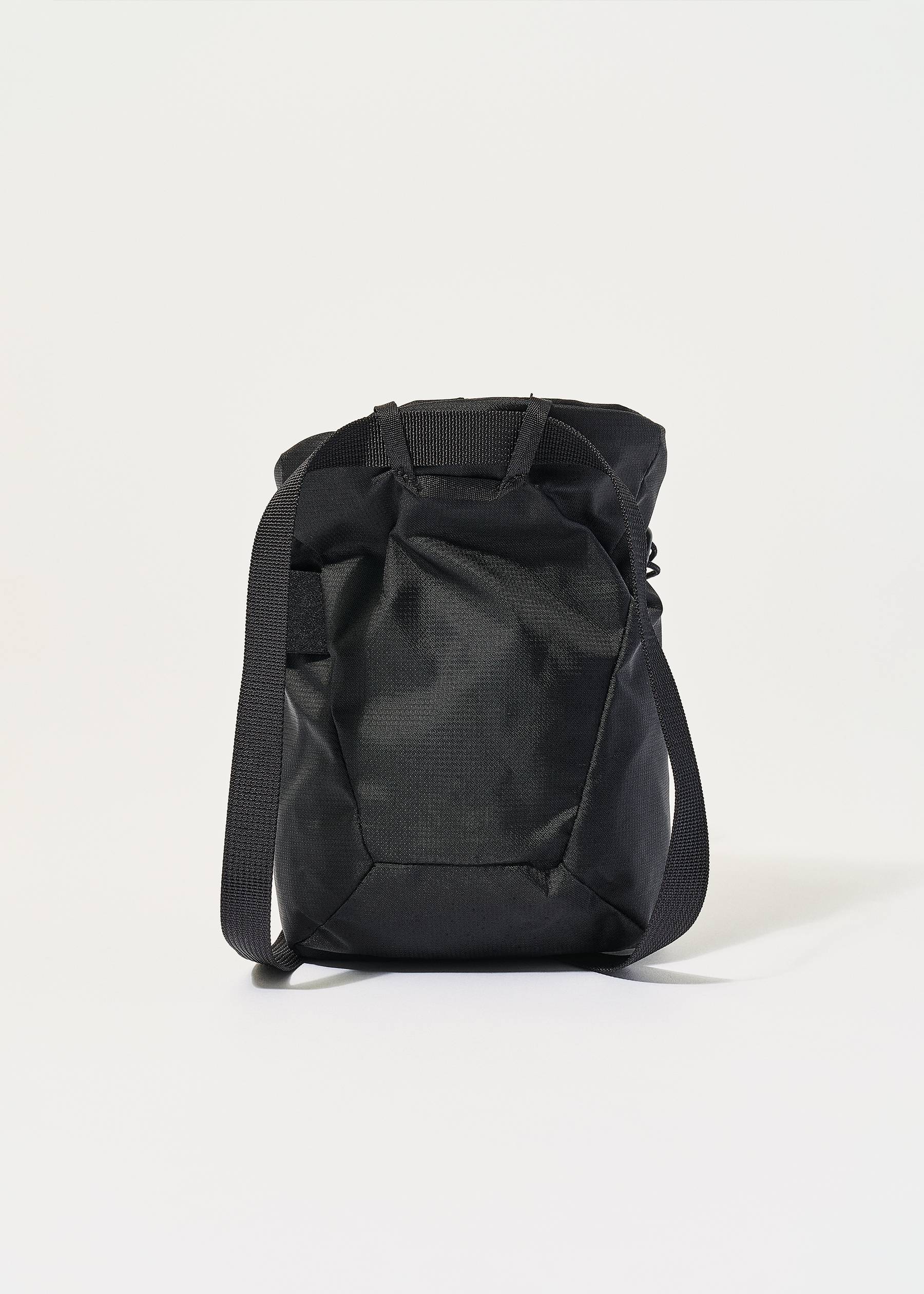 Image - 2 - Ion Lightweight Chalk Bag