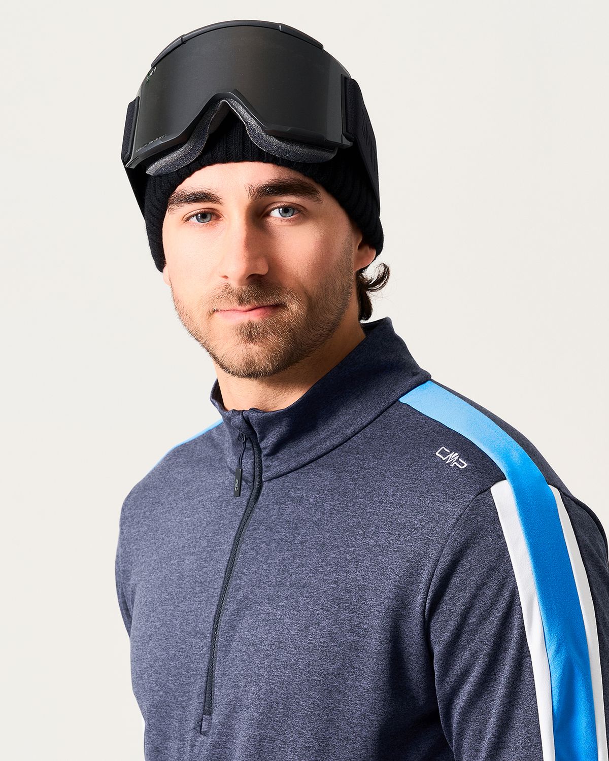 Arm stripe detailing