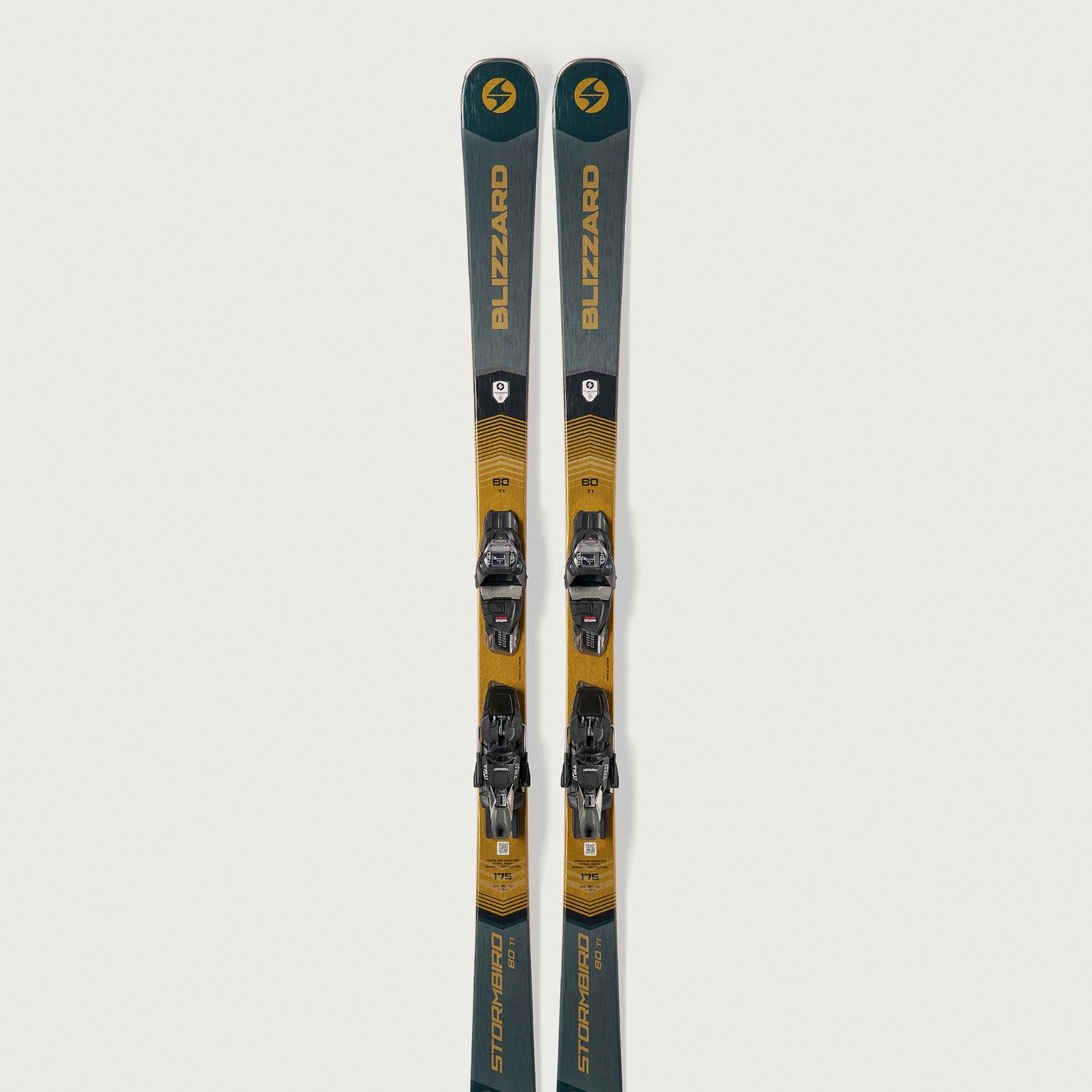 Image of Piste - wide