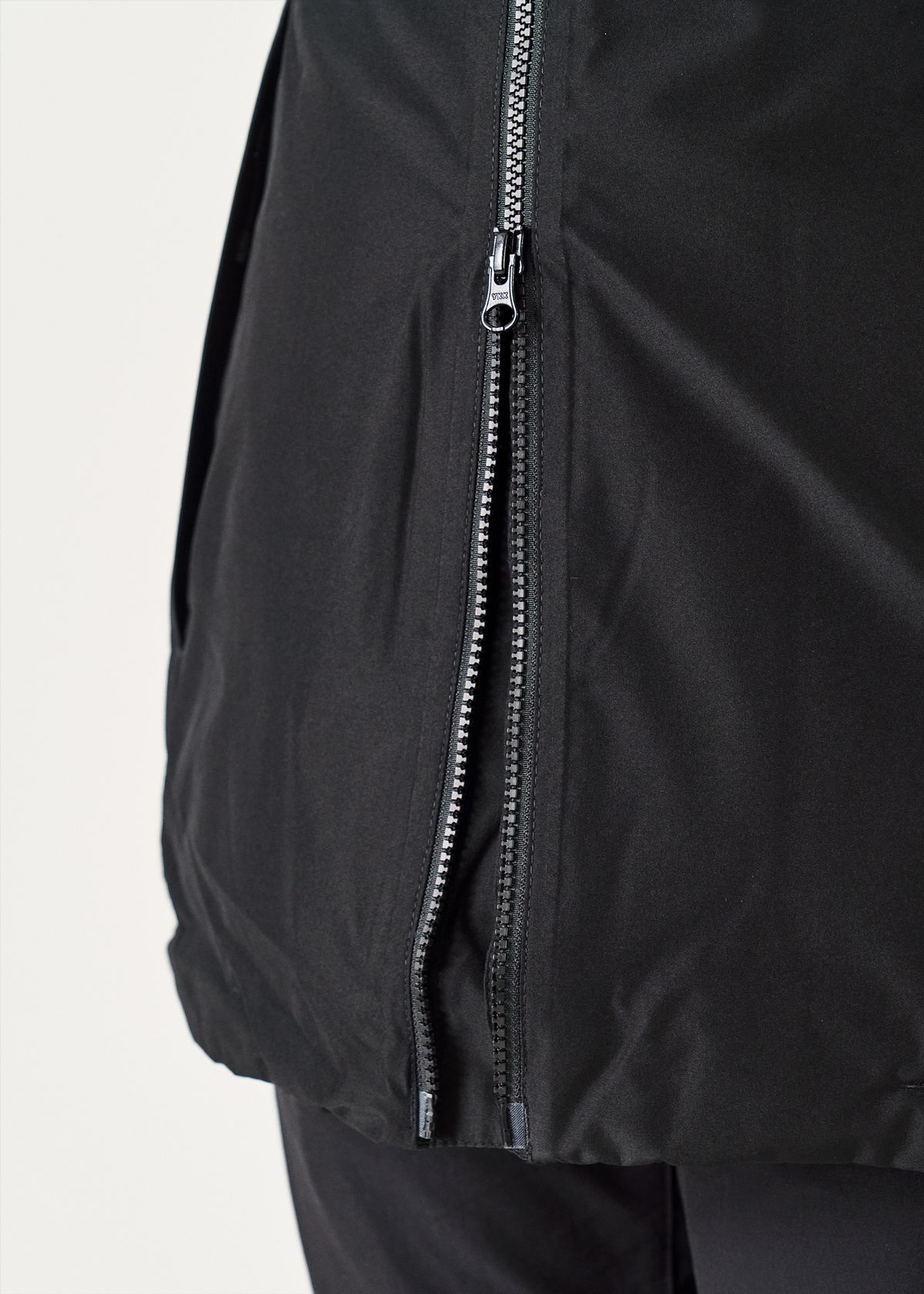 Two-way full zip 