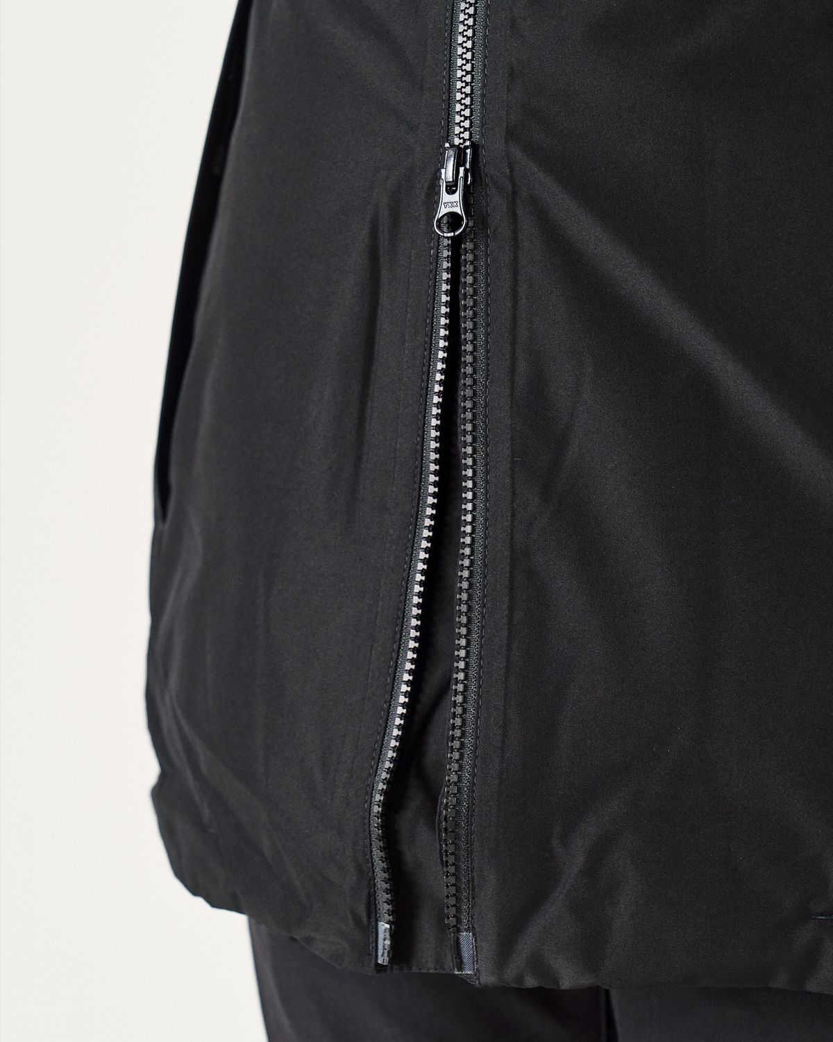 Two-way full zip 