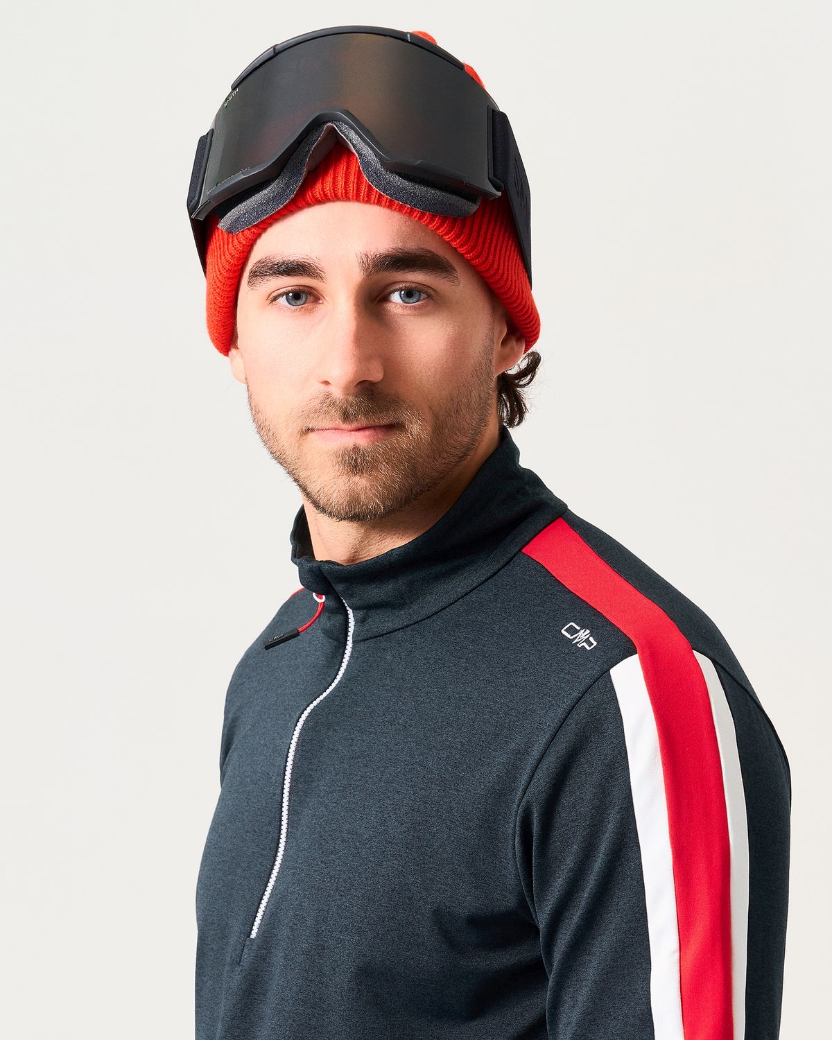 Arm stripe detailing