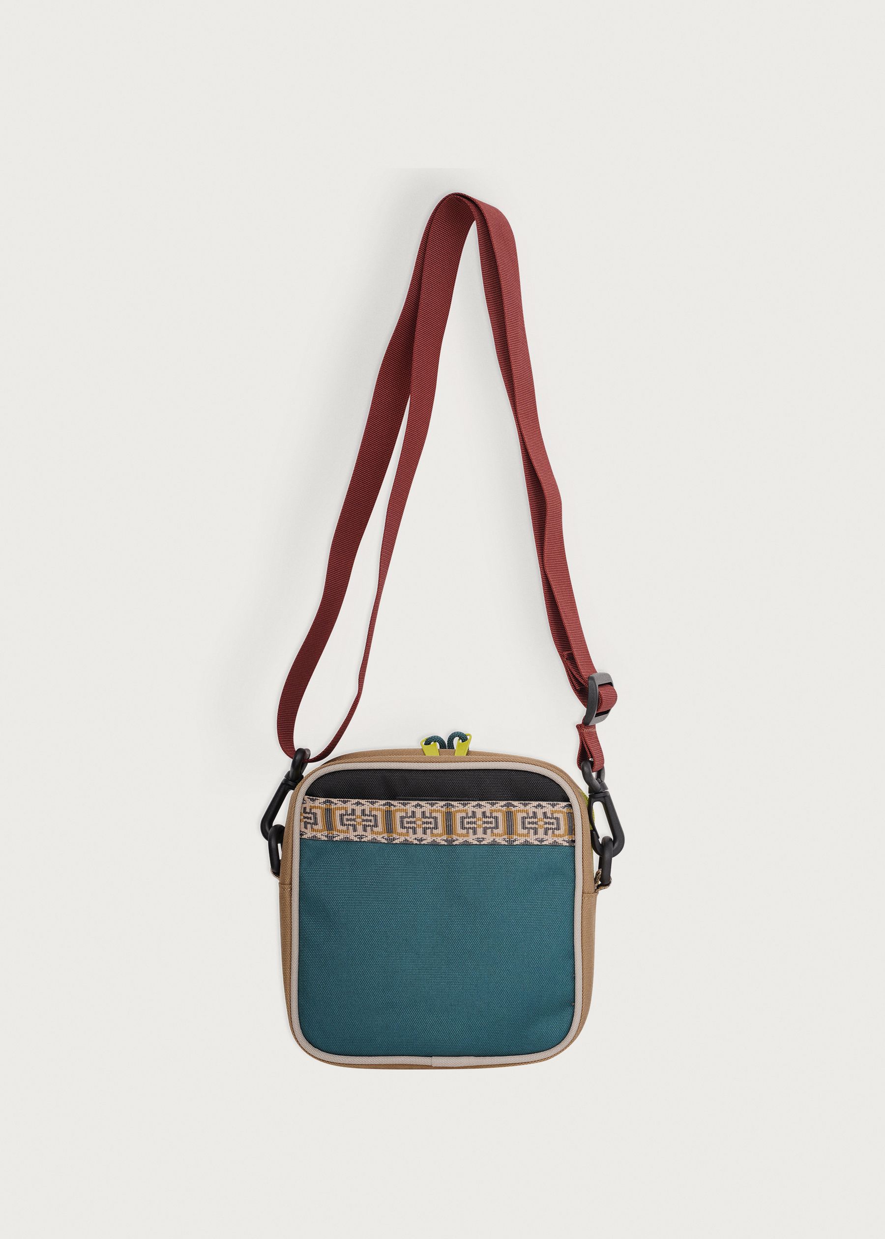 Image - 2 - Globetrot Bag