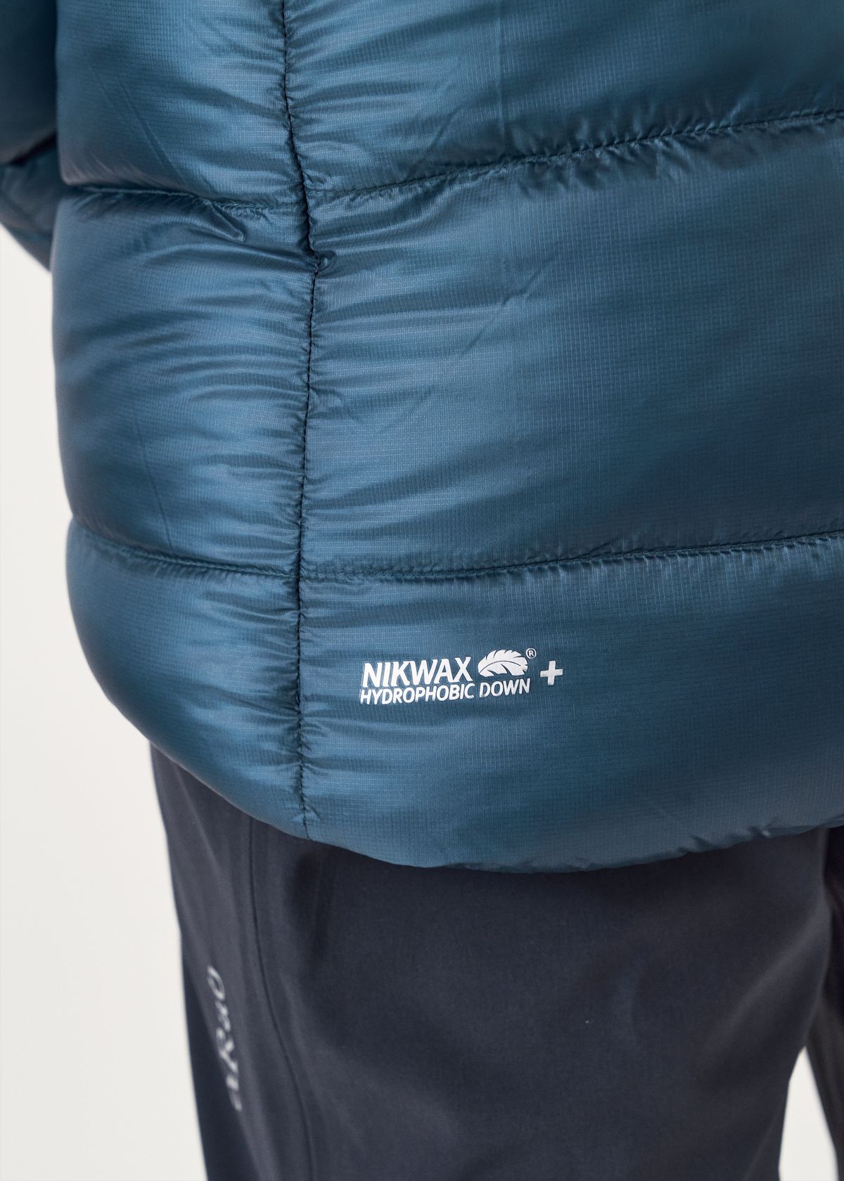 900 fill hydrophobic down insulation  