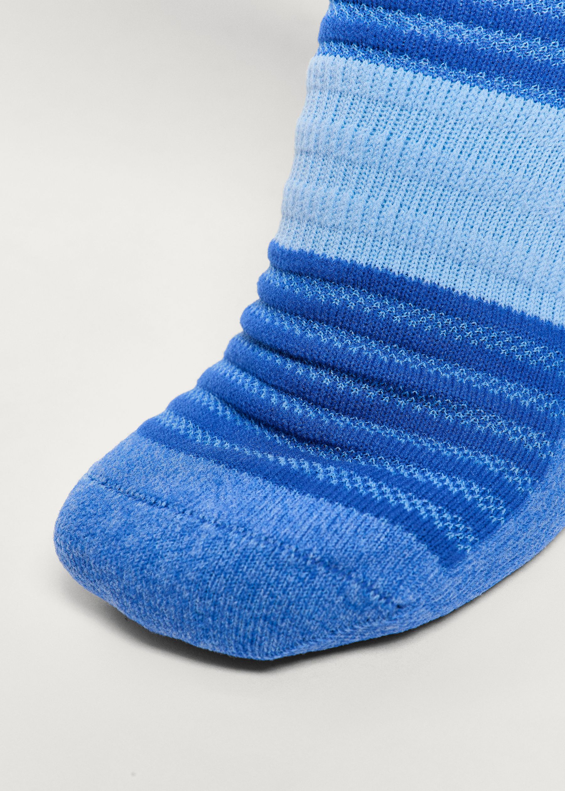 Image - 2 - Active Mid Sock