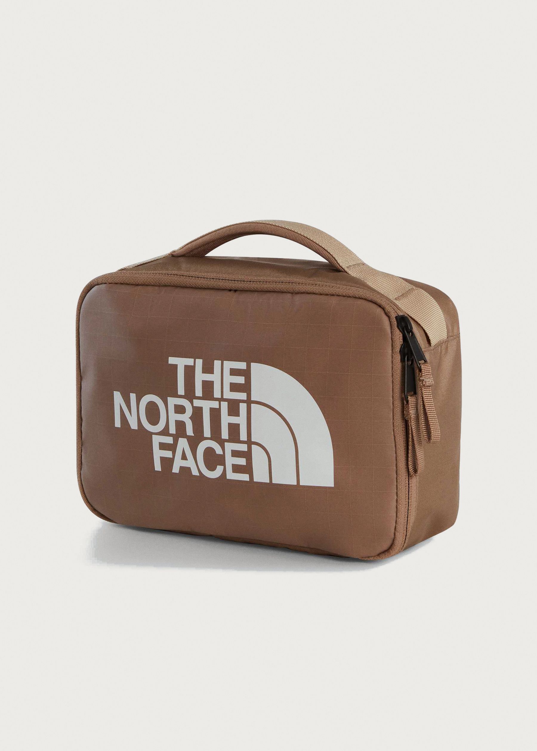 Image - 1 - Base Camp Voyager Toiletry Kit