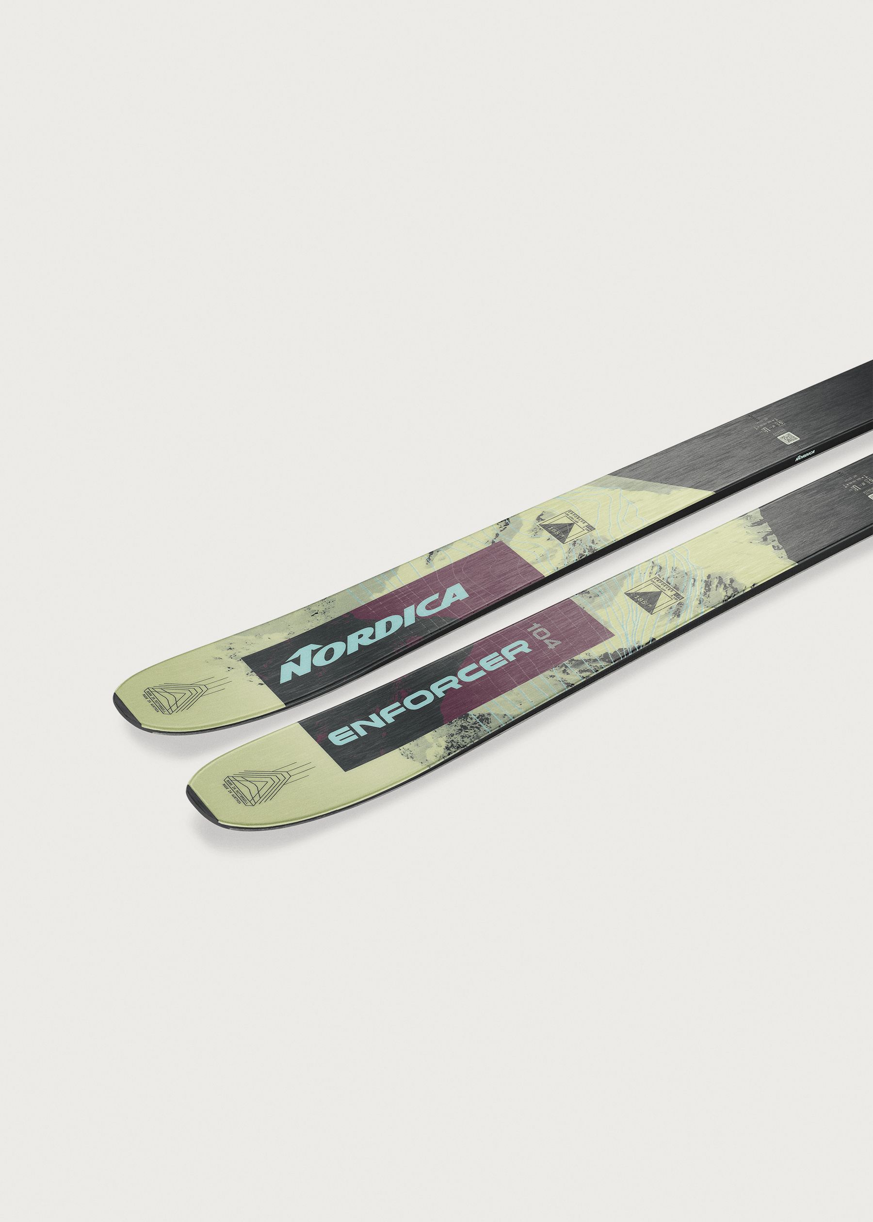 Nordica Enforcer 104 Skis