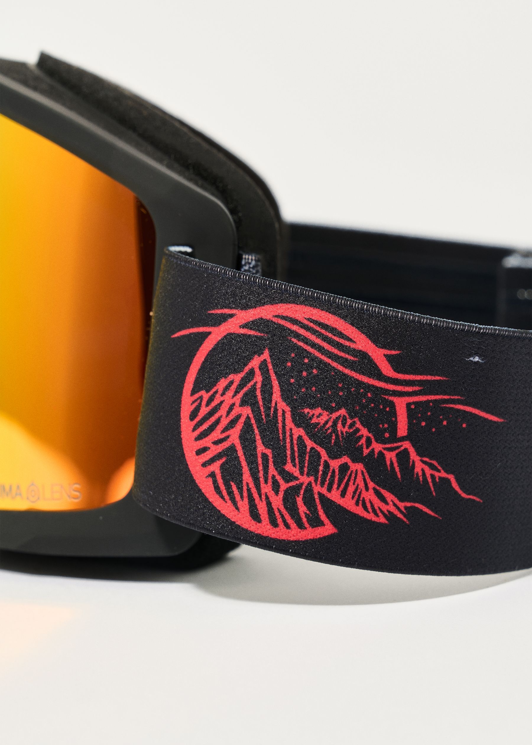 Dragon DX3 RP Roberts Black / Lumalens Red Ionized Goggles