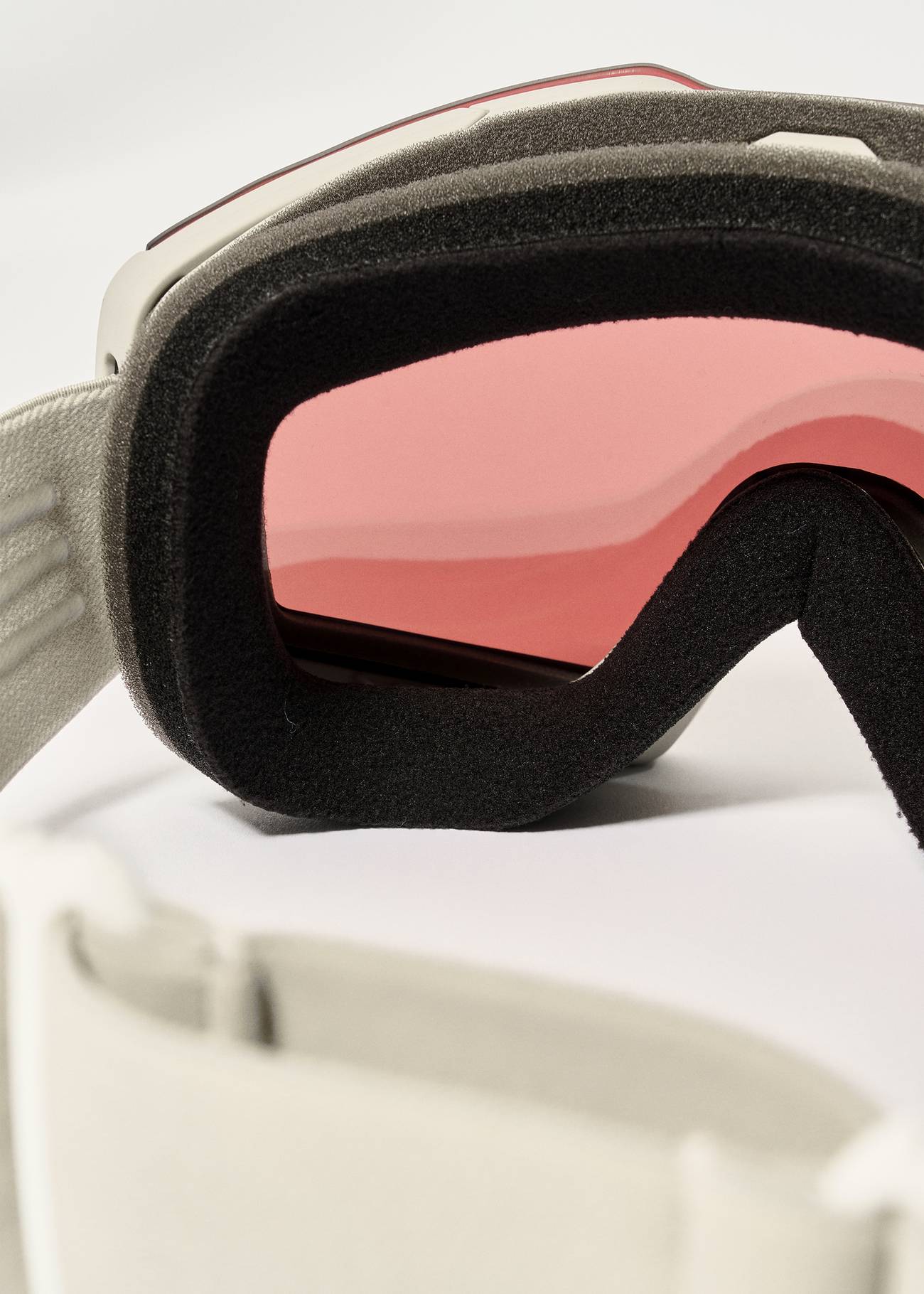 Oakley Fall Line M Cool Grey / Prizm Rose Gold Iridium Goggles