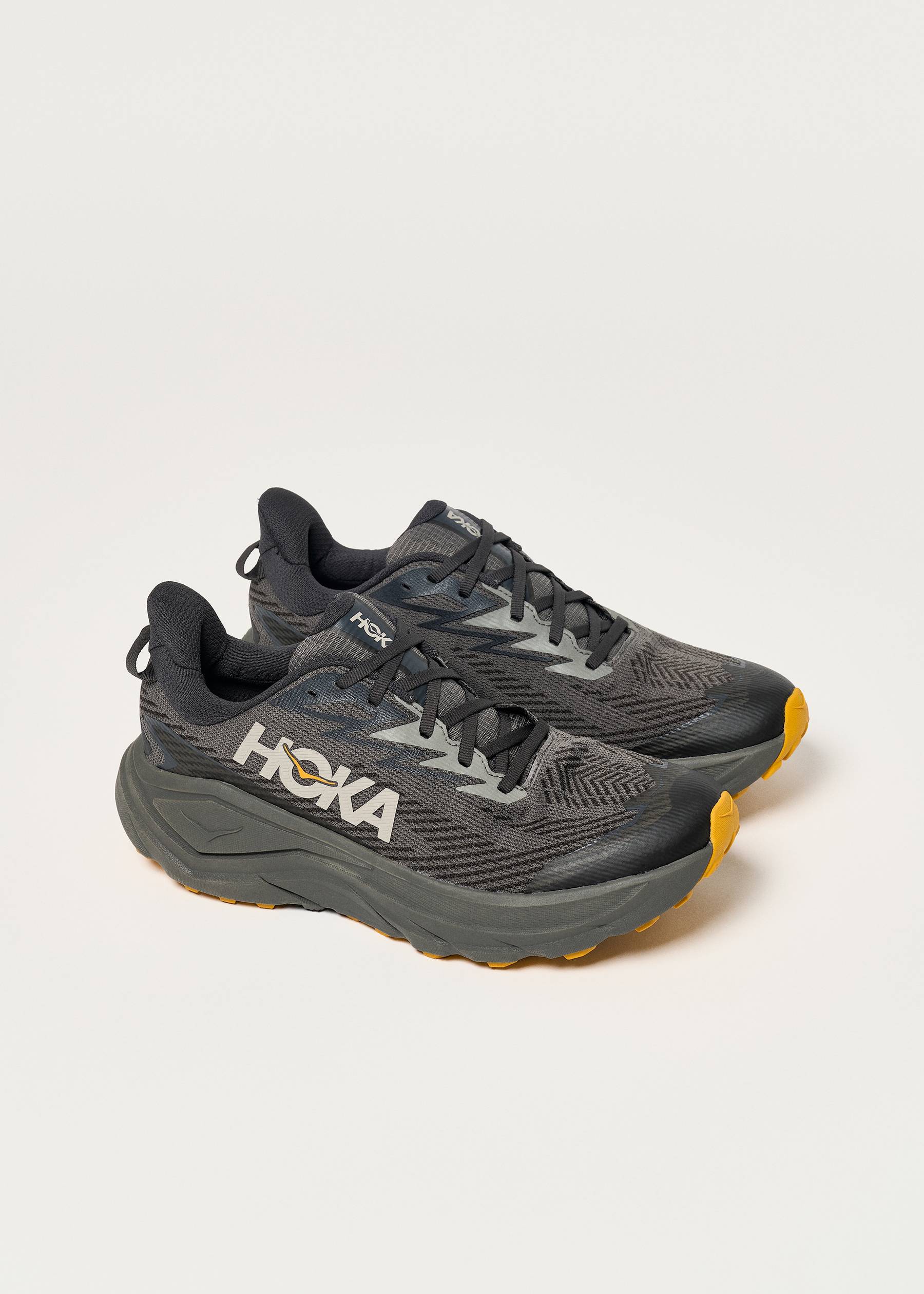 Image - 2 - Challenger 8 GORE-TEX Trail Running Shoes