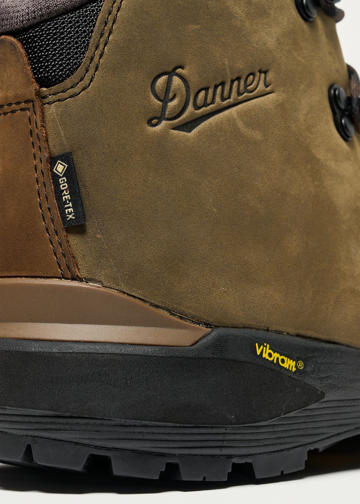 GORE-TEX waterproof protection