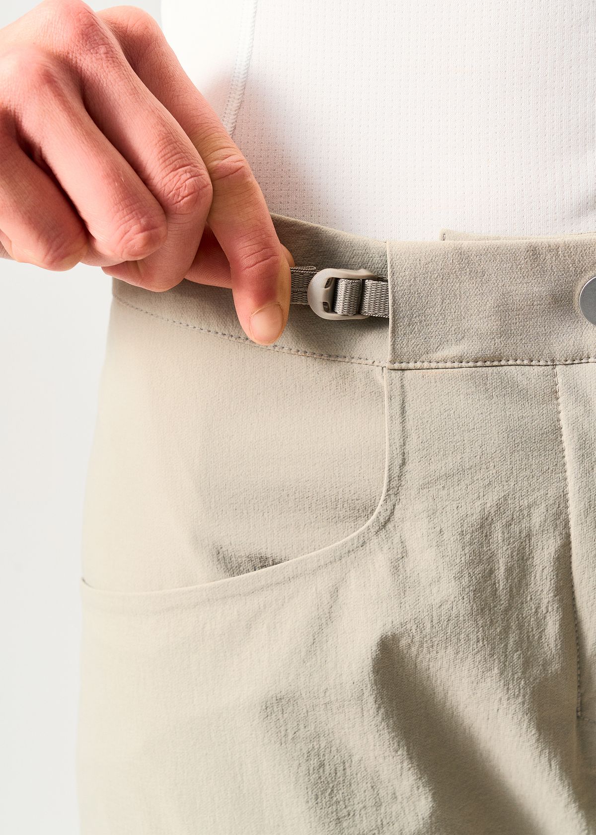 Integrated belt     