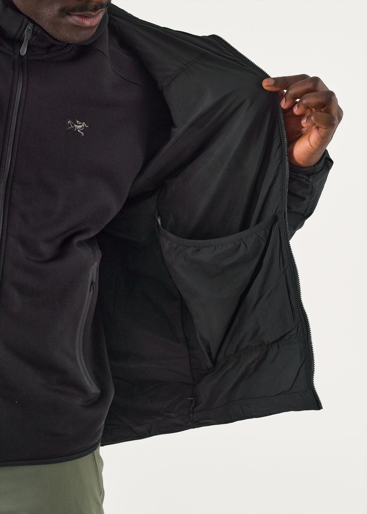 Internal drop pockets