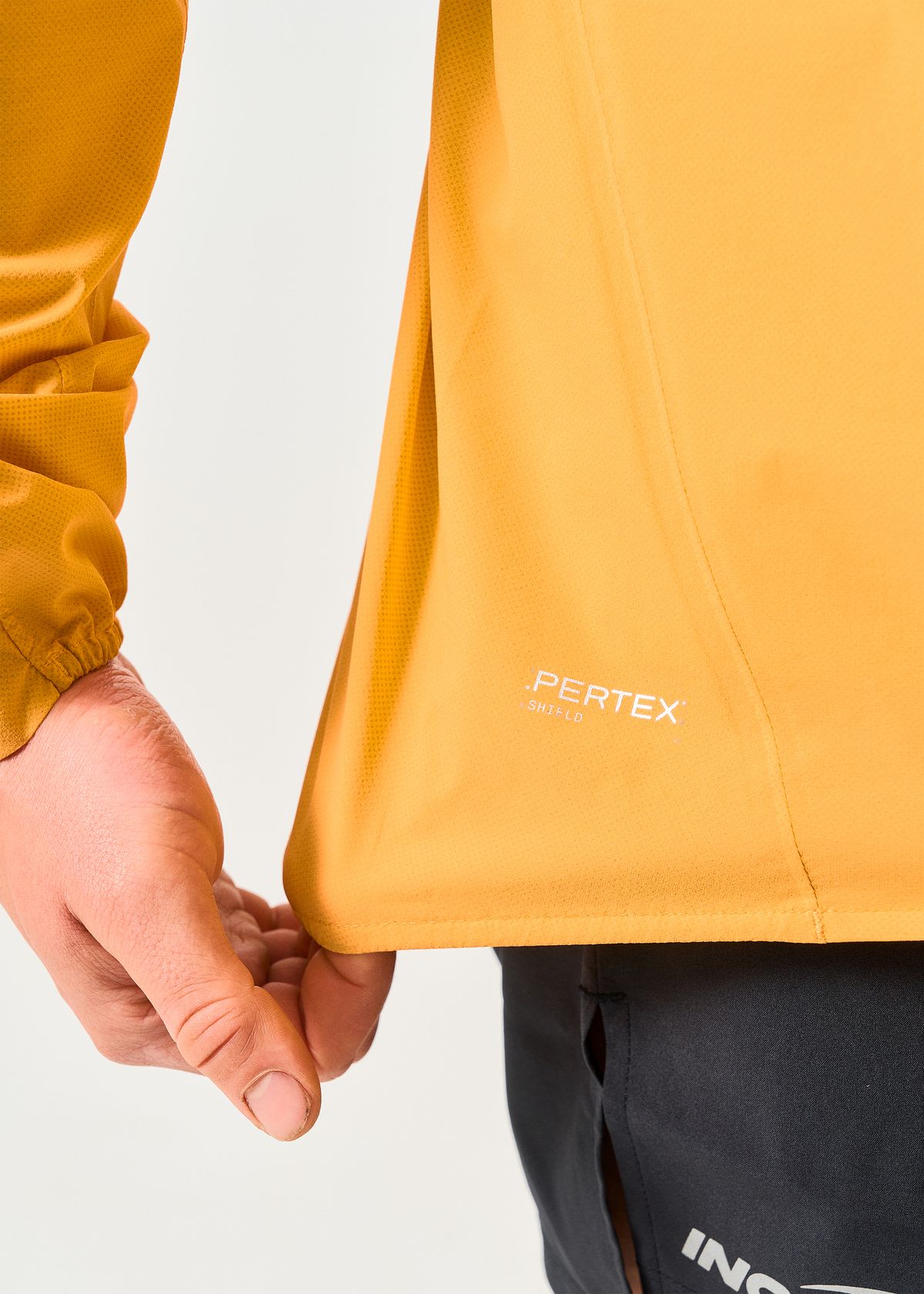 Semi-elasticated cuffs & hem  