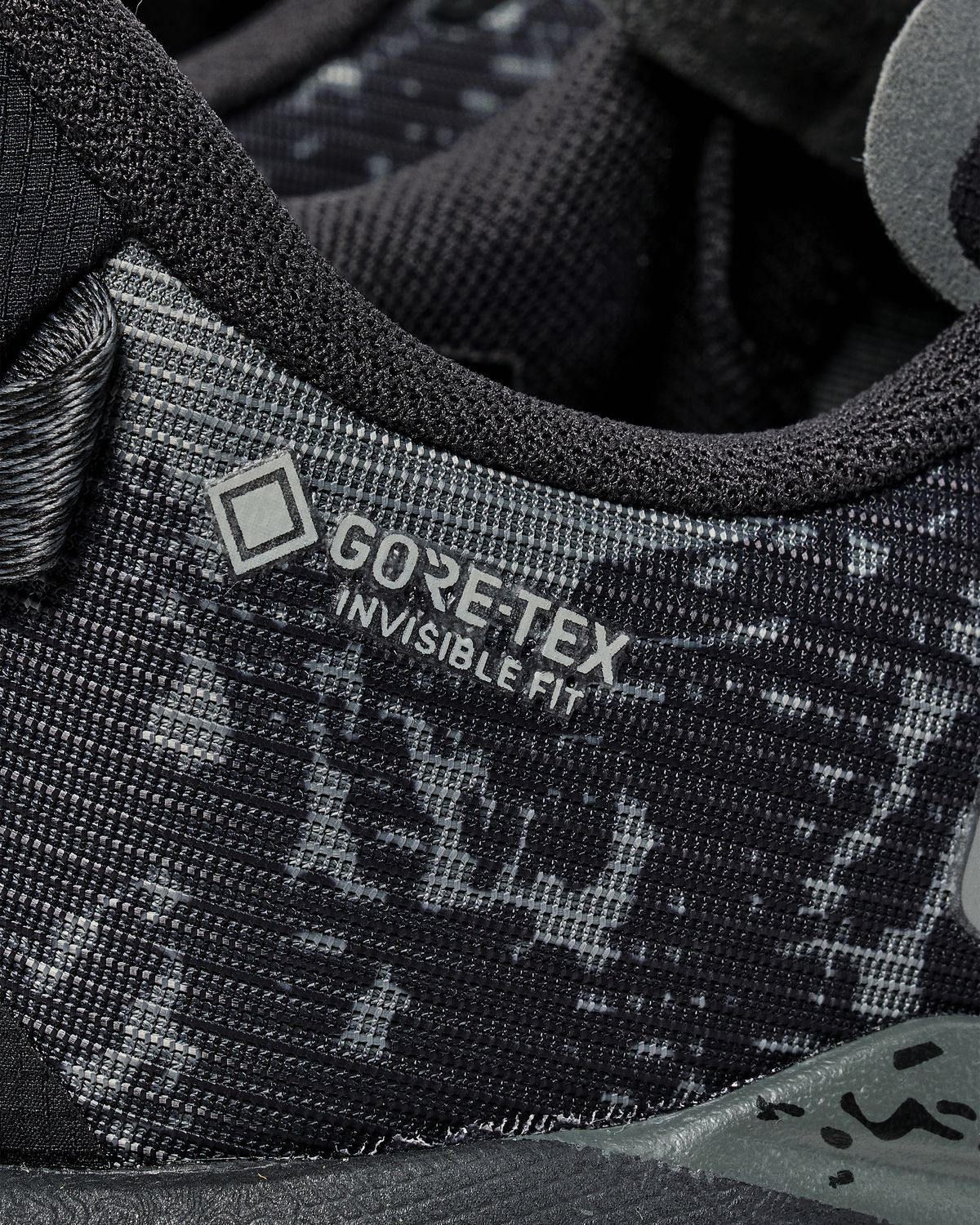 GORE-TEX Invisible Fit waterproof protection  