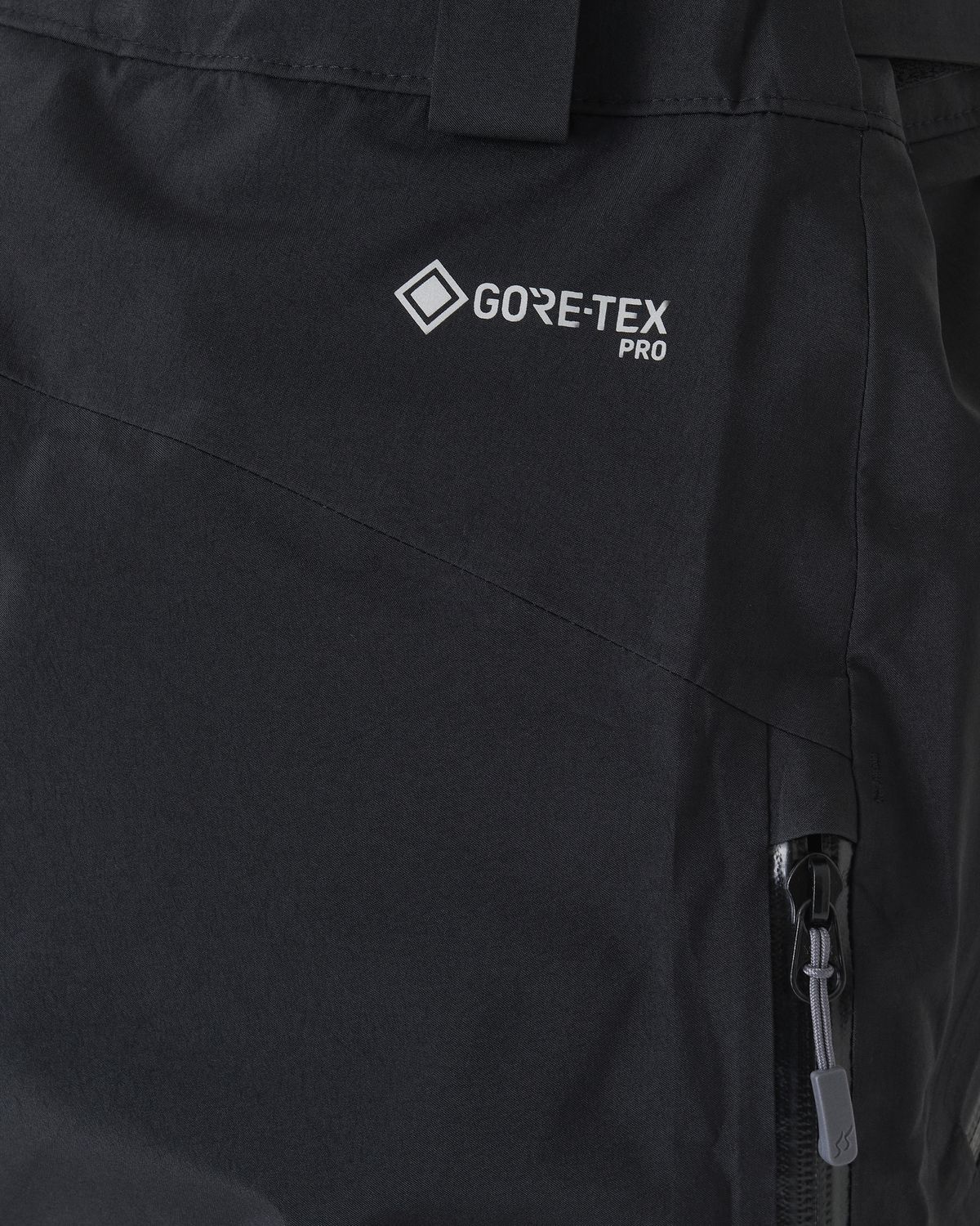  GORE-TEX Pro Most Breathable waterproof protection 