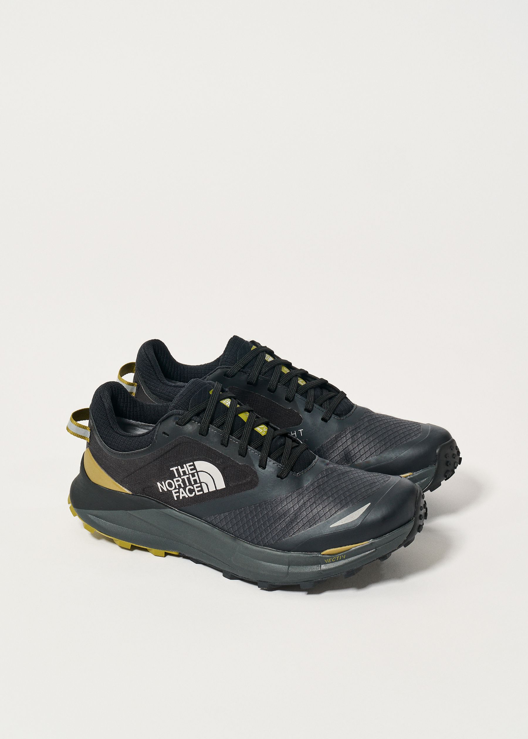 Image - 2 - Vectiv Enduris 3 FUTURELIGHT Trail Running Shoes