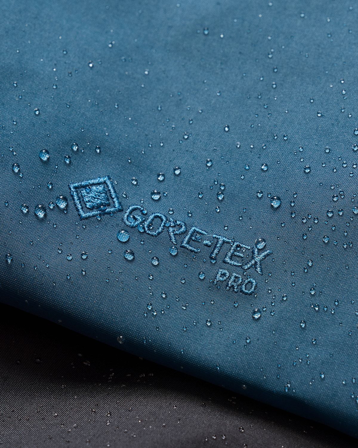 GORE-TEX Pro ePE waterproof protection