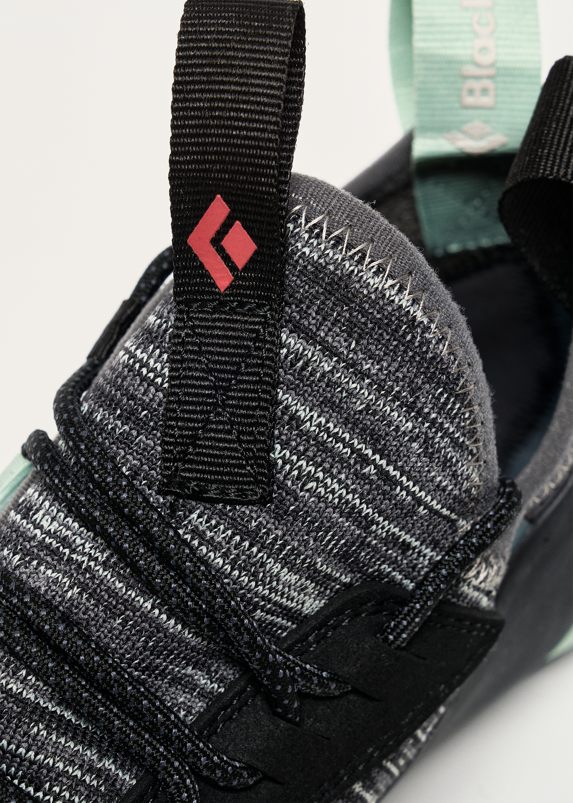 Black Crevice Trekkingschoenen voor dames, laag uitgesneden