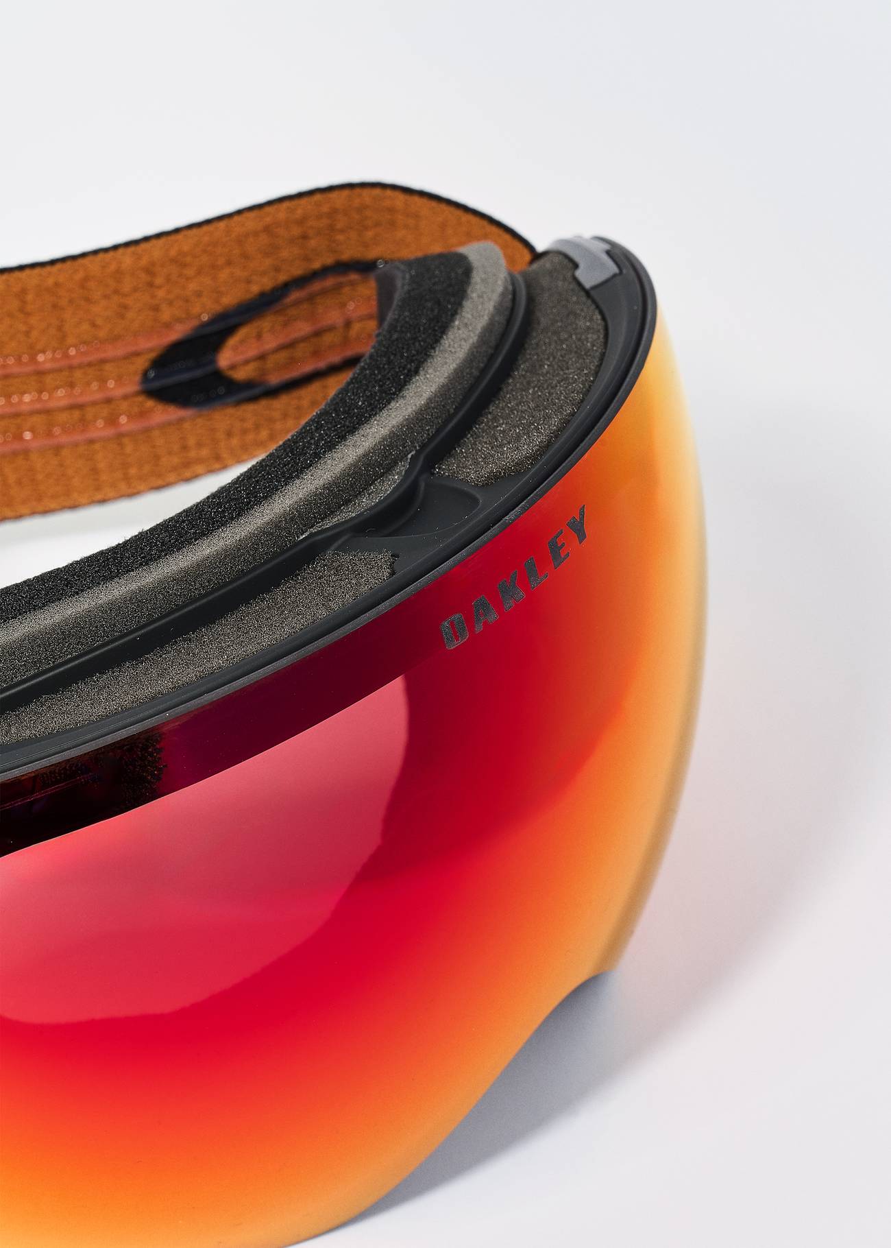 Oakley Flight Deck L Black Thermal / Prizm Torch Iridium Goggles