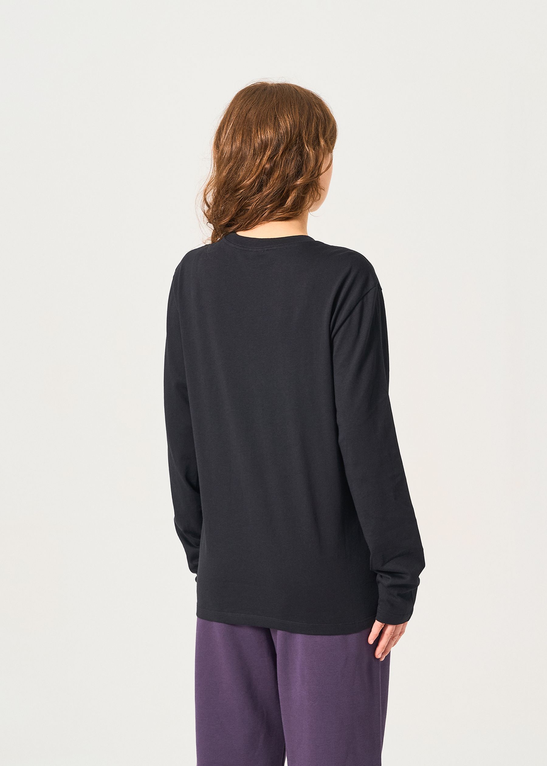 Image - 3 - TNF Essential Simple Dome Relaxed Long Sleeve Tee