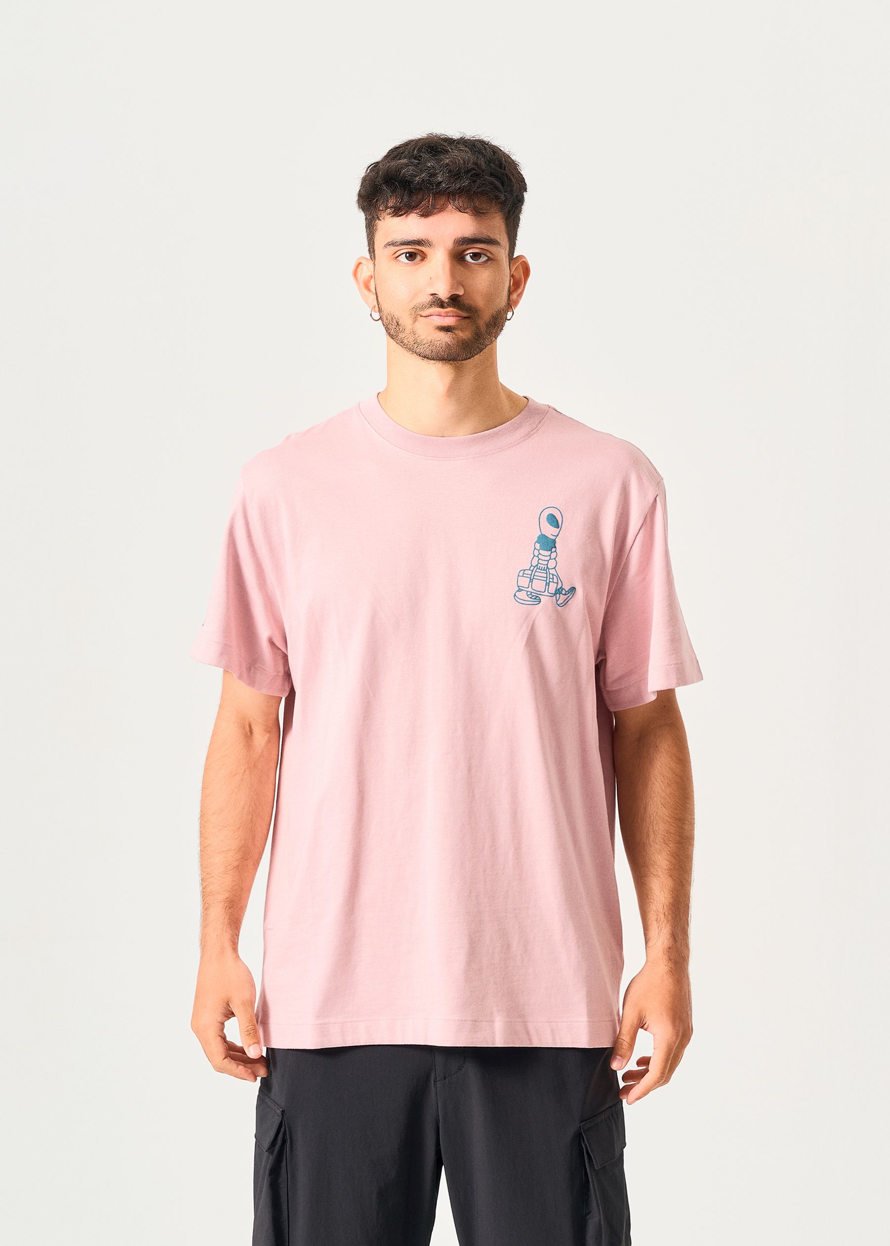 Image - 1 - Alien Relaxed Tee