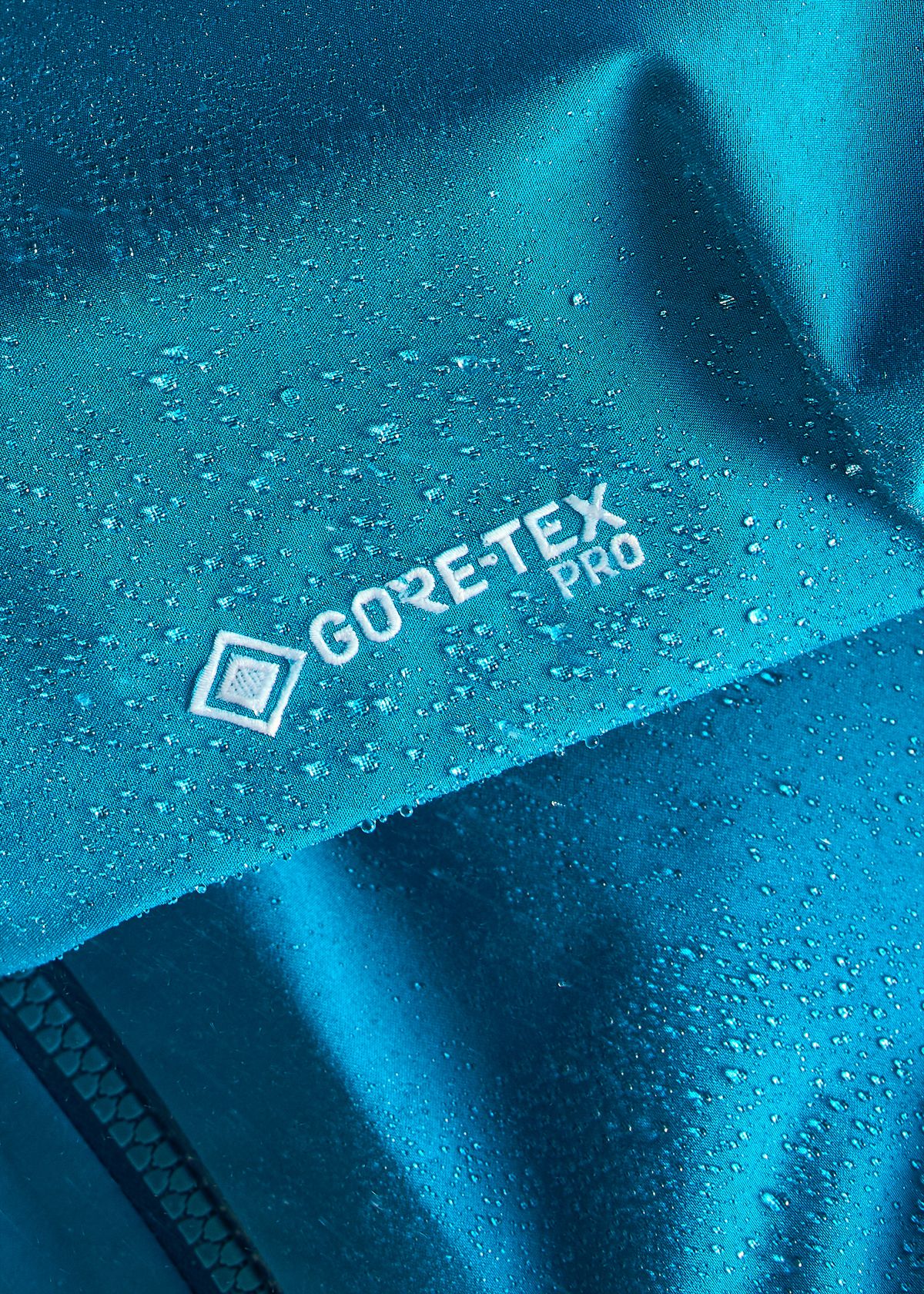 GORE-TEX Pro ePE waterproof protection