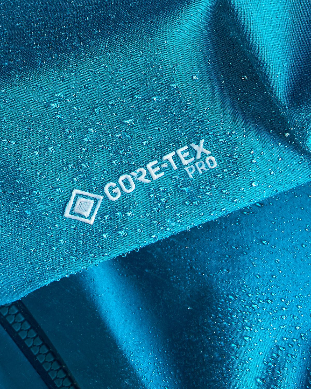 GORE-TEX Pro ePE waterproof protection