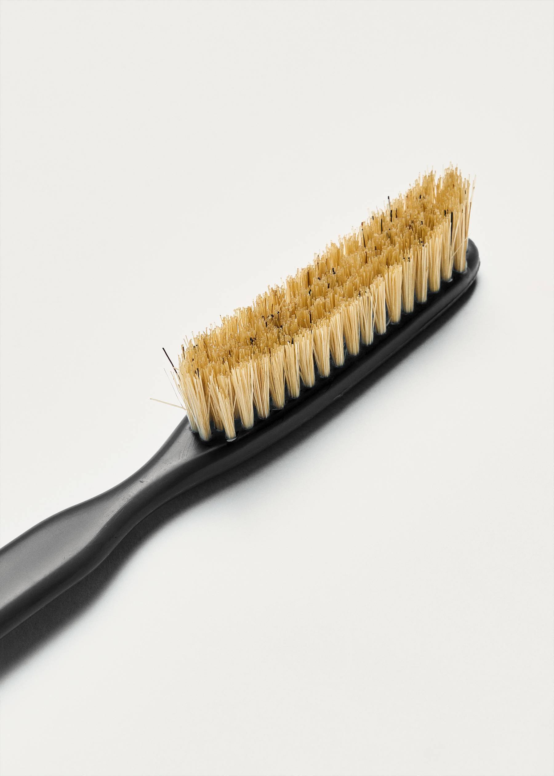 Image - 2 - Lapis Plastic Brush
