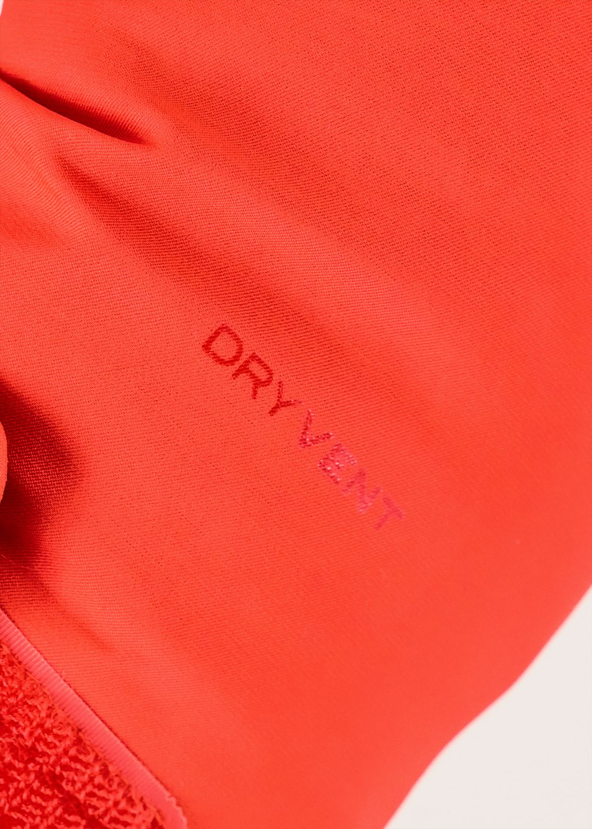 4-Way Stretch DryVent