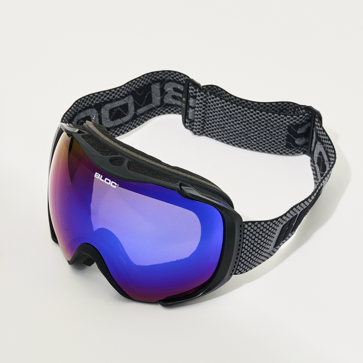 dachzelt liegefläche Owen | Alumaster Two + Auto | Robustes und Wetterfestes Hardcover Dachzelt | Unterstütztes Öffnen | Große | Integrierte LED-Lichter | UV50+ Schutz Shopify Date Listed : 2025-11-10 Welche Aufbewahrungsfristen müssen Unternehmer Choose Option:Mountain Pedal Black
