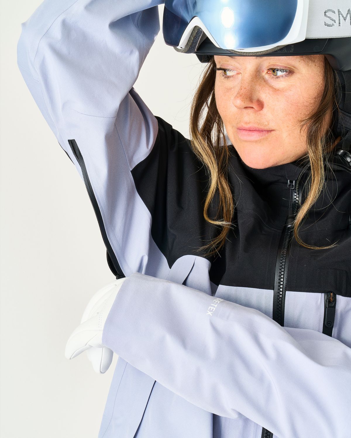 YKK Flatknit underarm venting zips