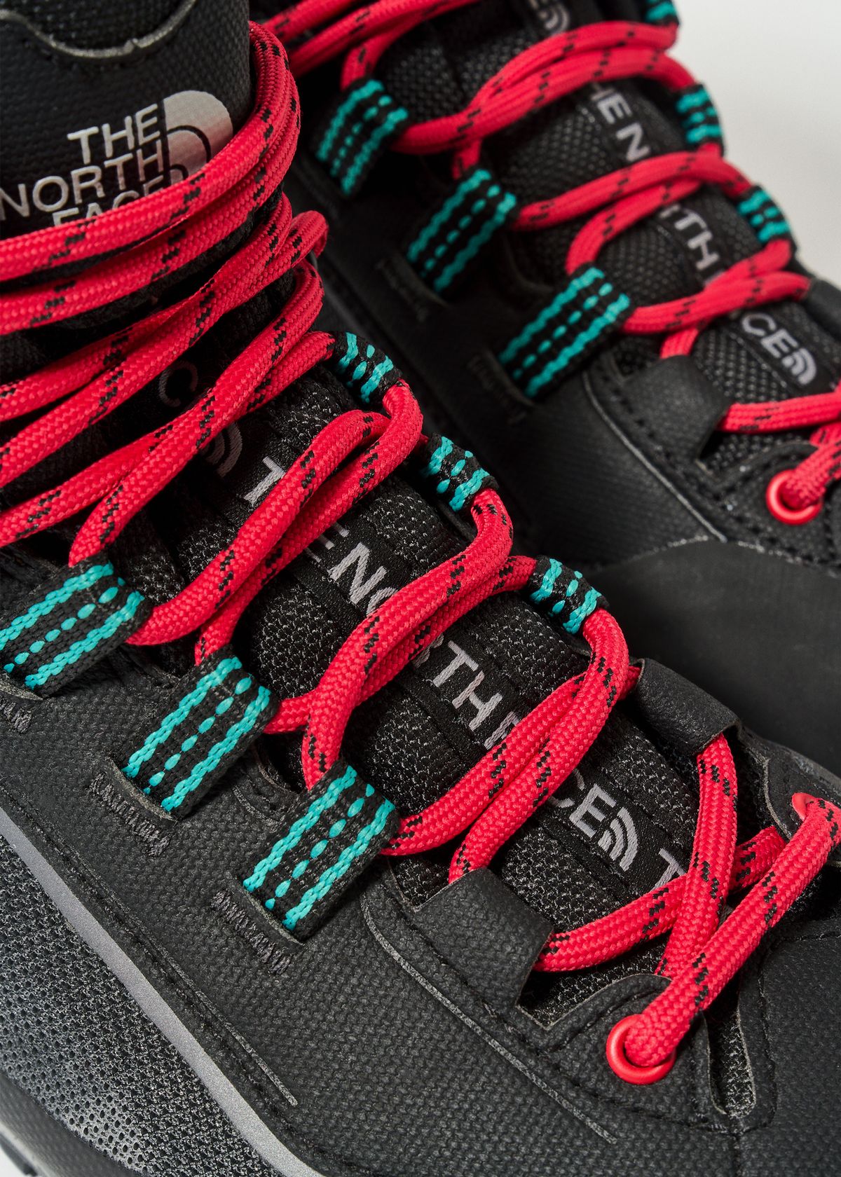 Midfoot lace locking