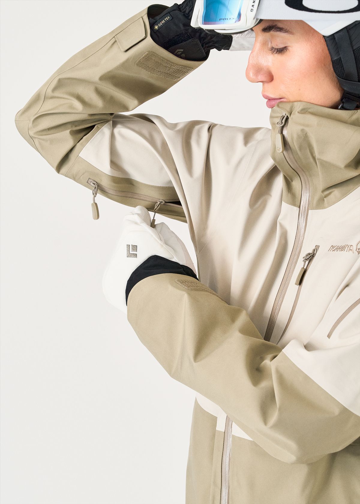 Underarm Venting Zips