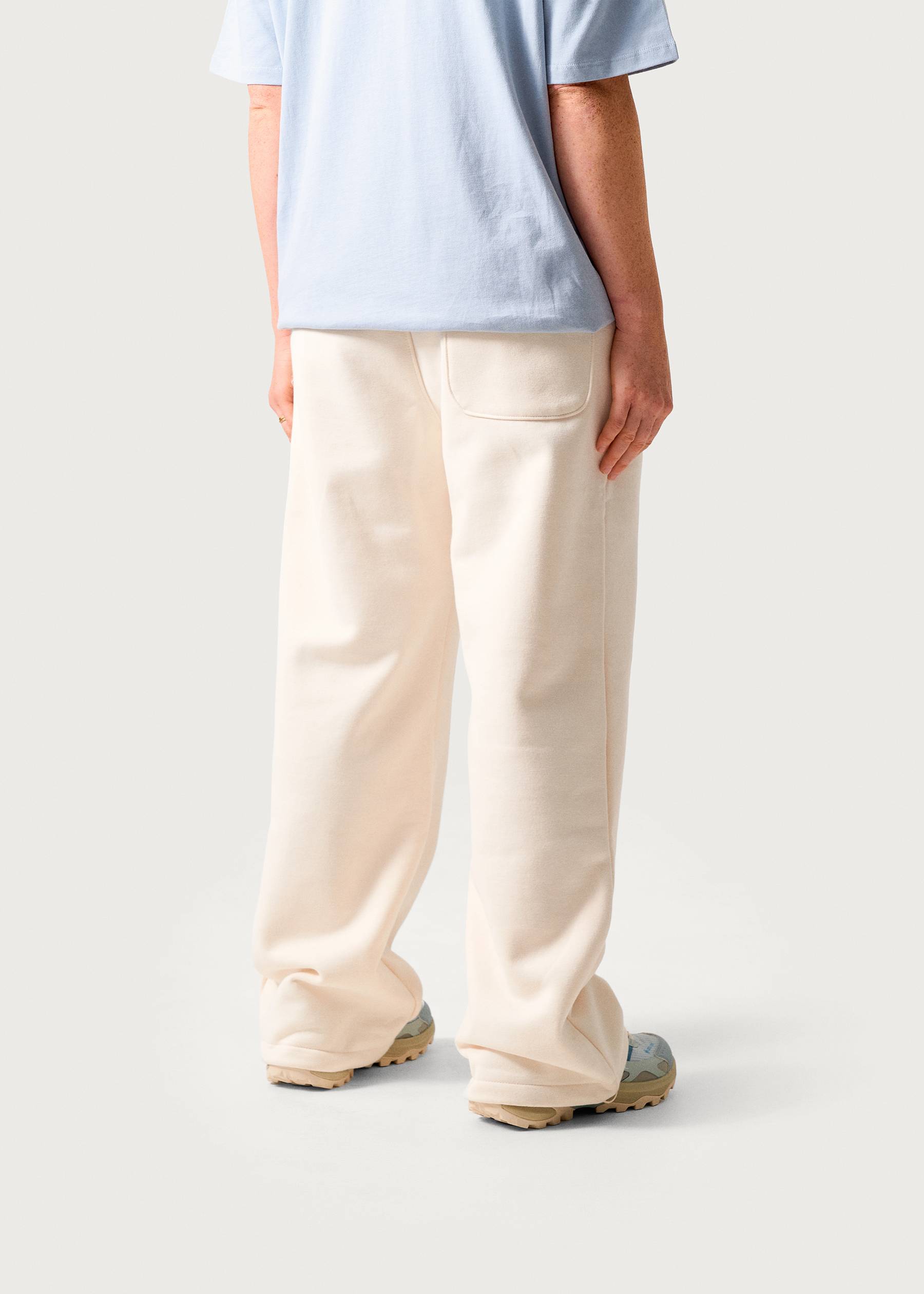 Image - 3 - TNF Red Box Sweatpants