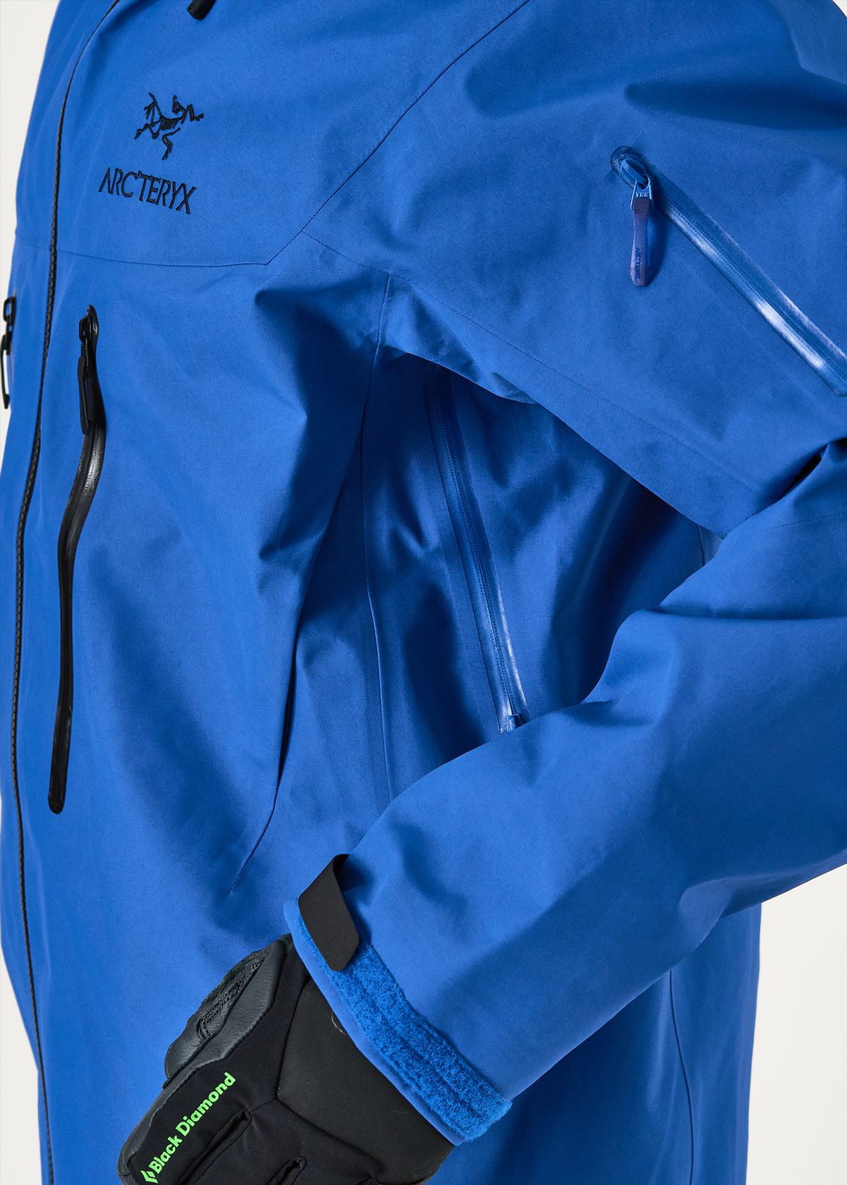  Embedded RECCO reflector