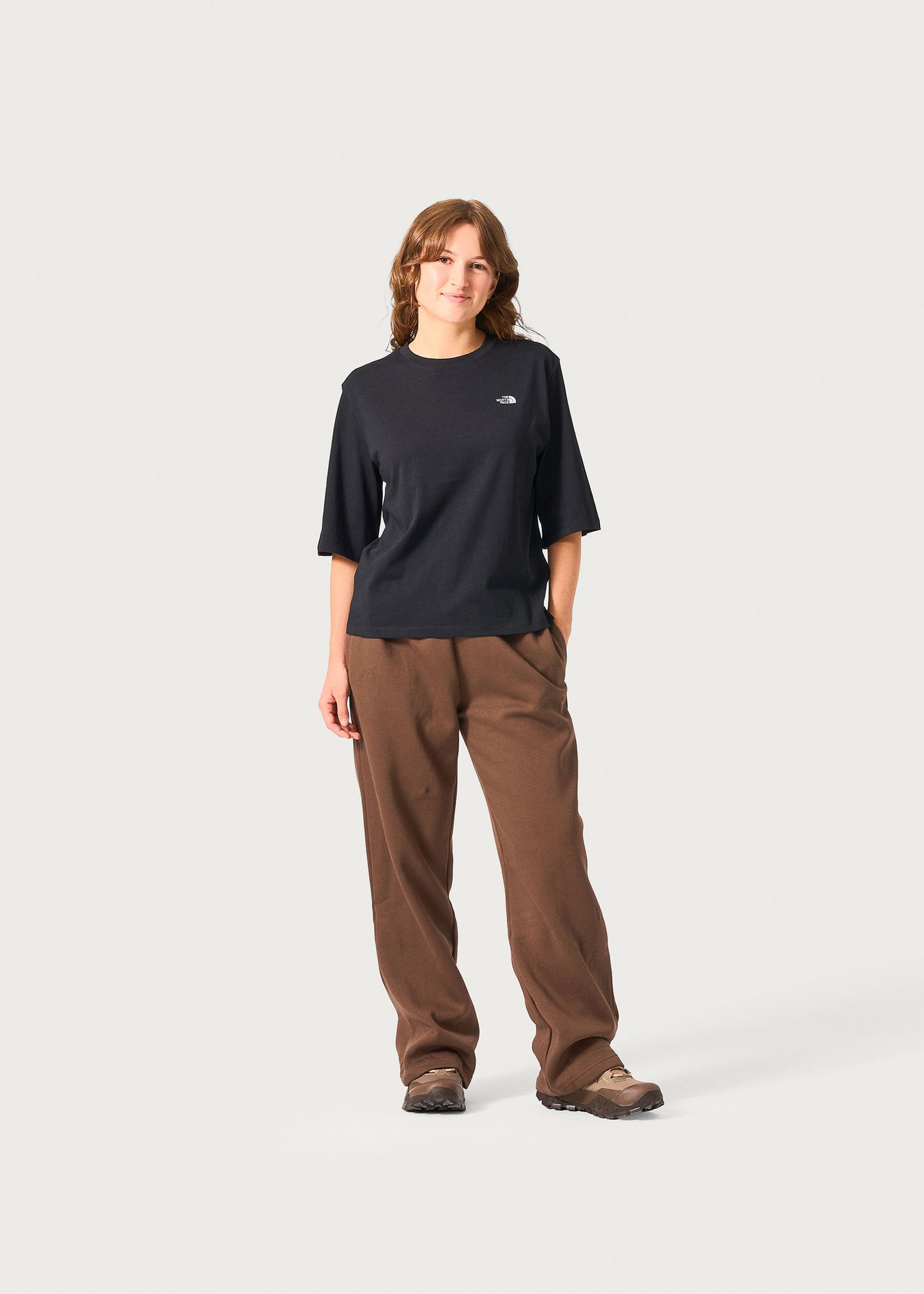 Image - 2 - TNF Essential Simple Dome Boxy Relaxed Tee