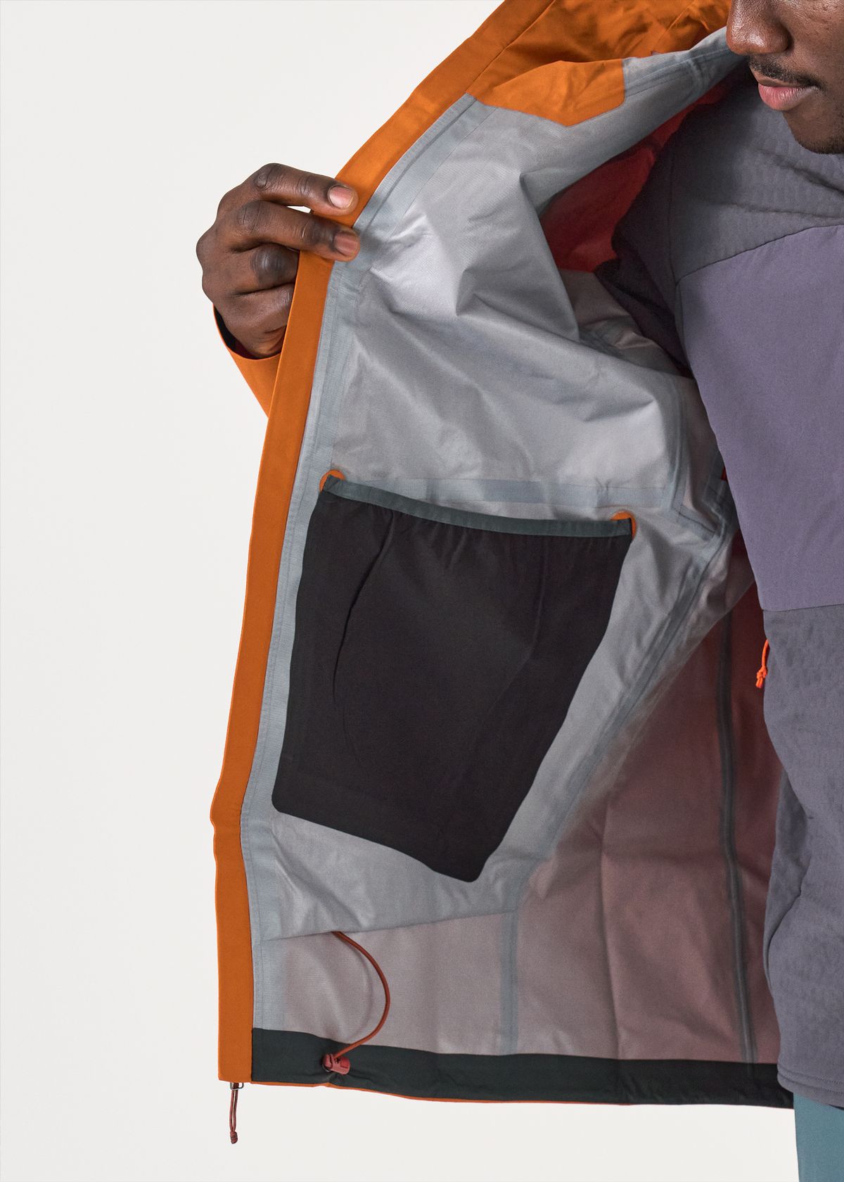  Internal drop pocket 